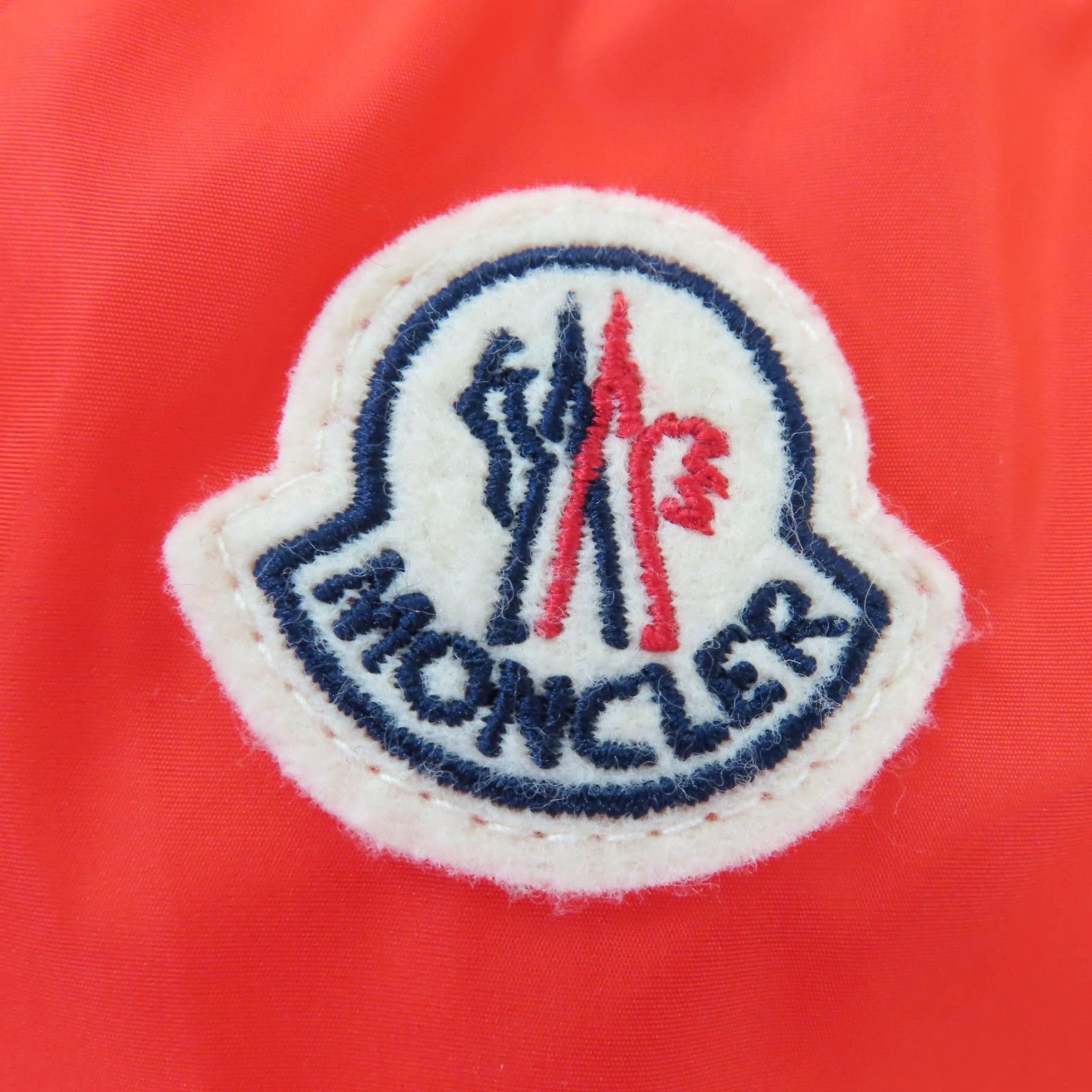 Moncler Moncler Moncler Nylon Hooded Coat Textile Outerwear DUTY FREE for USA Size ONE SIZE - 6 Thumbnail
