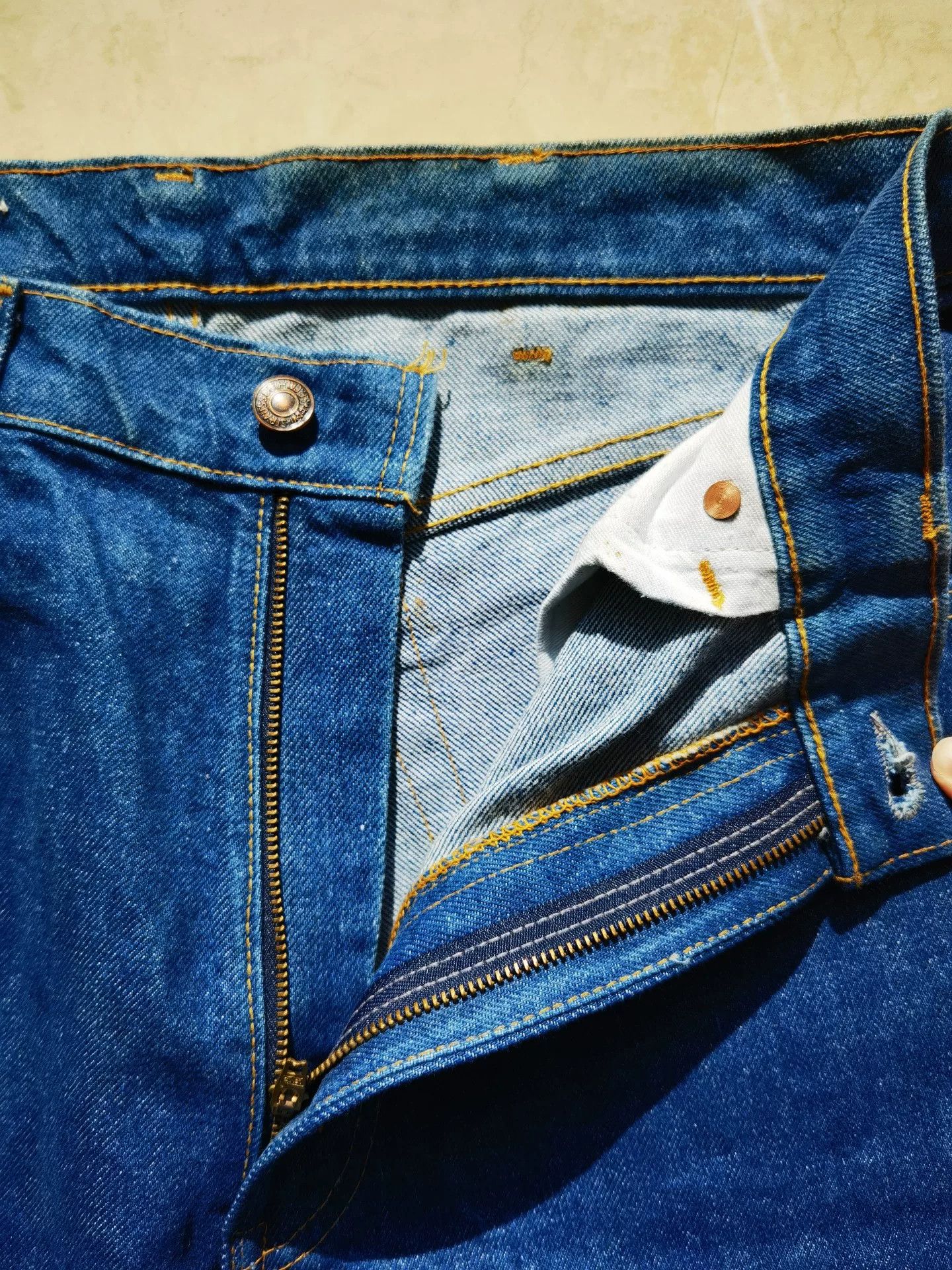 Levi's Vintage Levi's 515 Bootcut Western Blue Size 34" / US 12 / IT 48 - 8 Thumbnail
