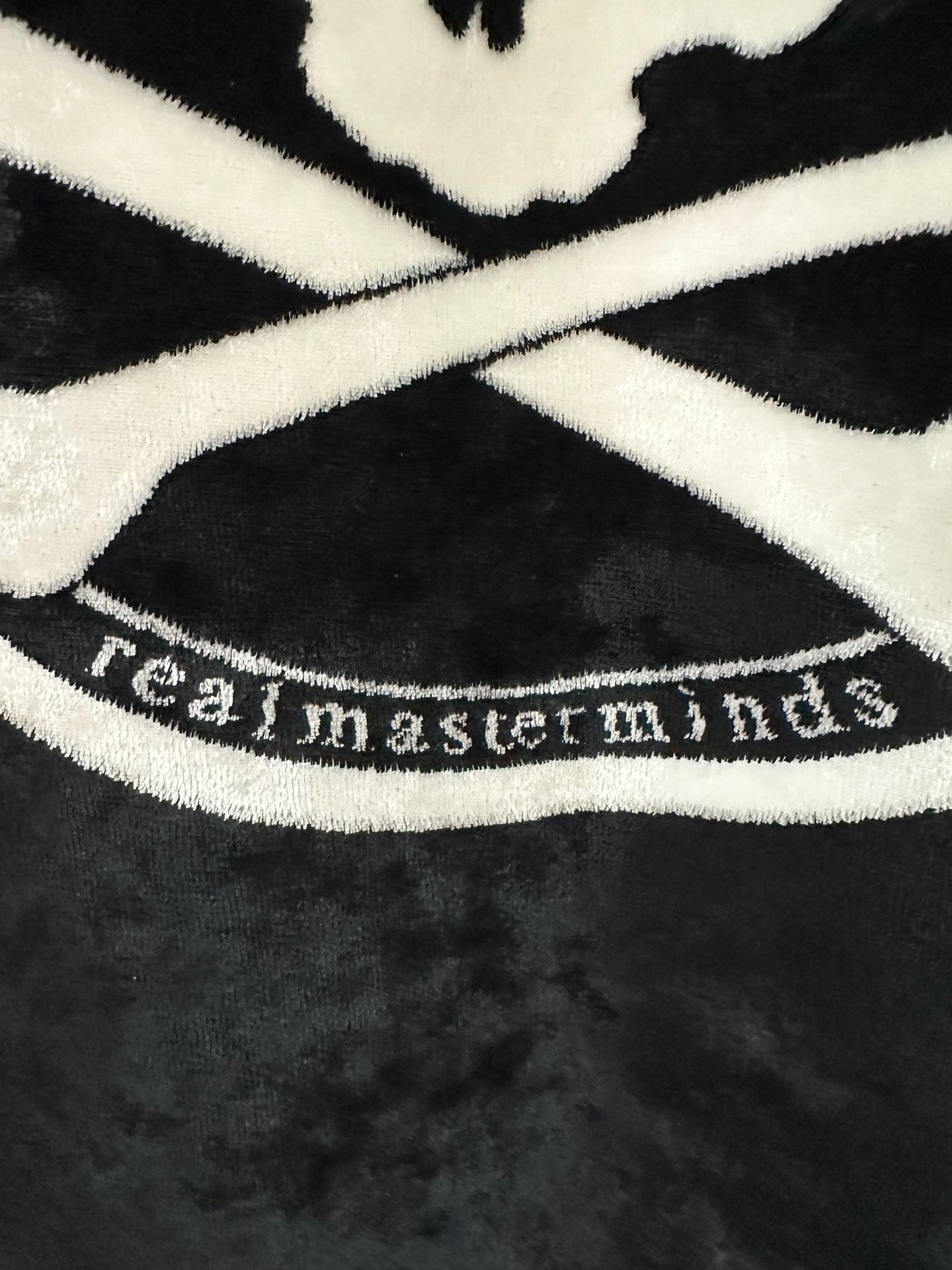 Mastermind Japan Mastermind Japan MMJ Velvet Anti-War Long-Sleeve Tee Size US M / EU 48-50 / 2 - 5 Thumbnail