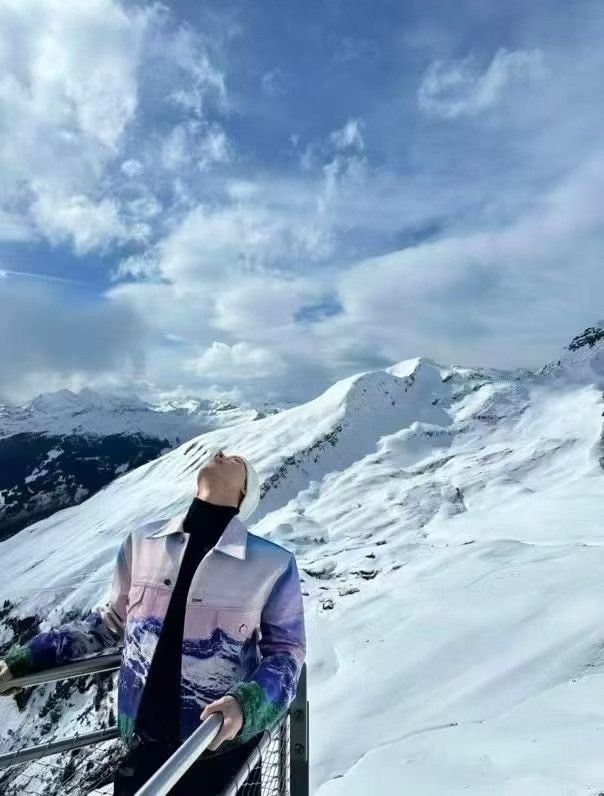 Louis Vuitton LV Landscape Snow Mountain Jacket Size US S / EU 44-46 / 1 - 7 Thumbnail