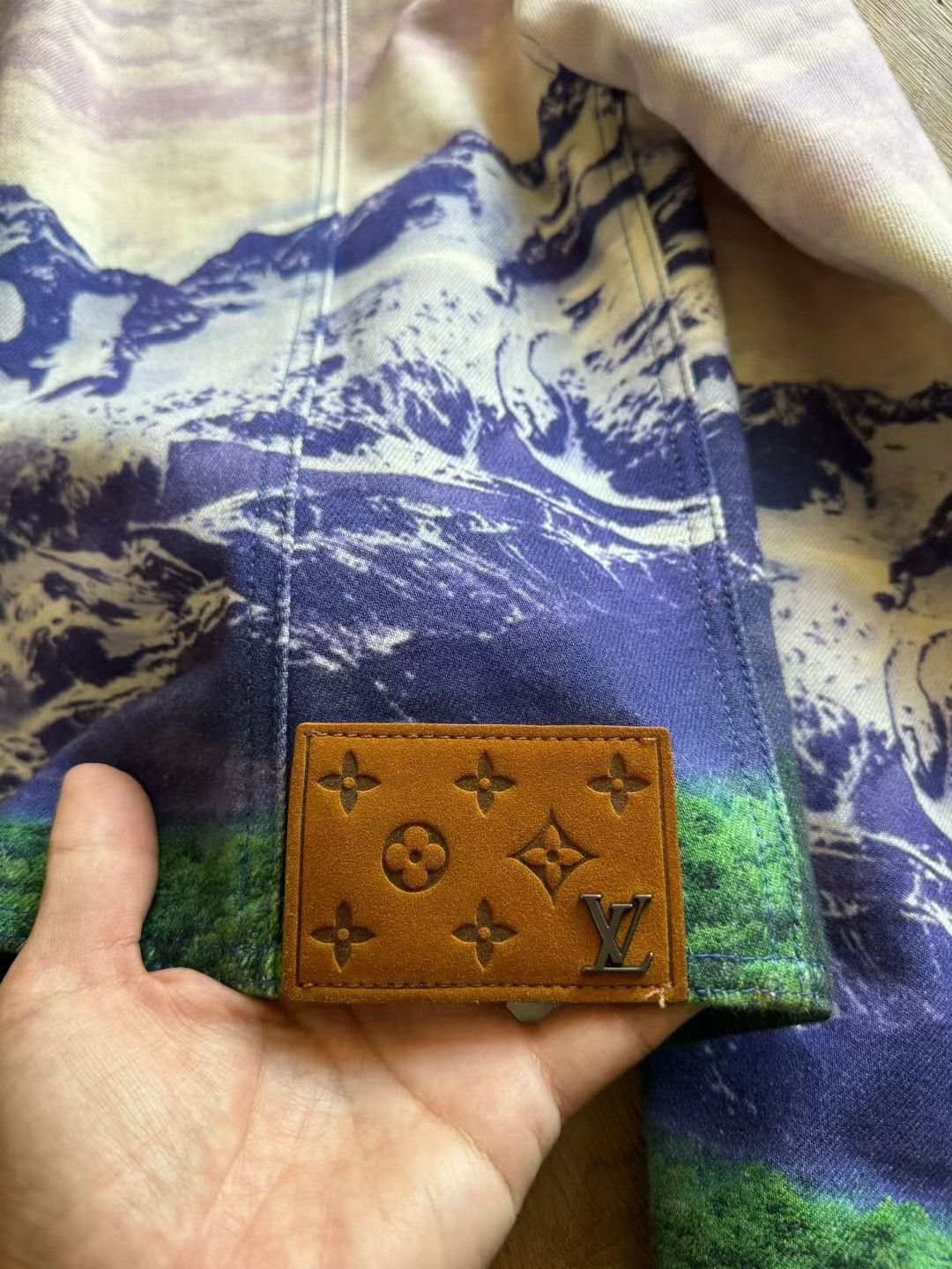 Louis Vuitton LV Landscape Snow Mountain Jacket Size US S / EU 44-46 / 1 - 3 Thumbnail