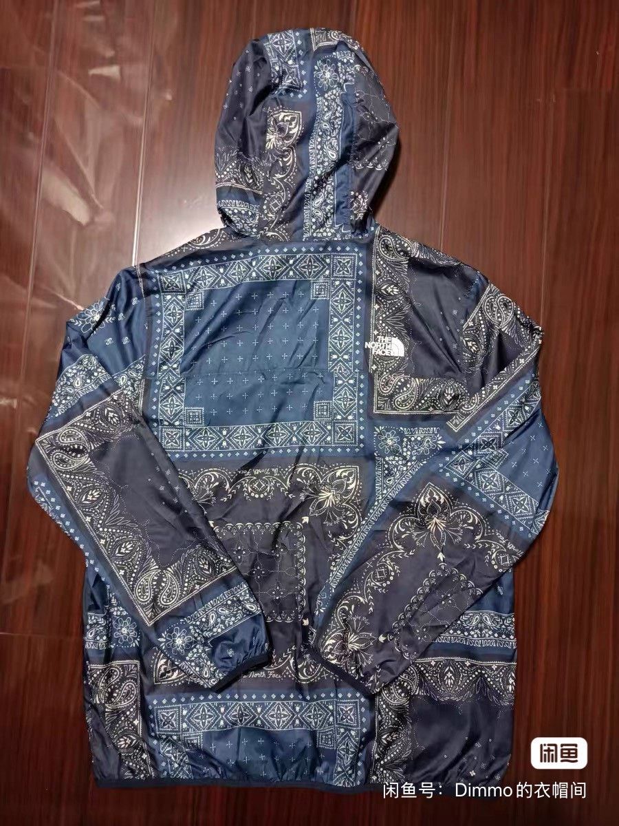 The North Face The North Face Bandana Print Jacket Size US XXL / EU 58 / 5 - 5 Thumbnail