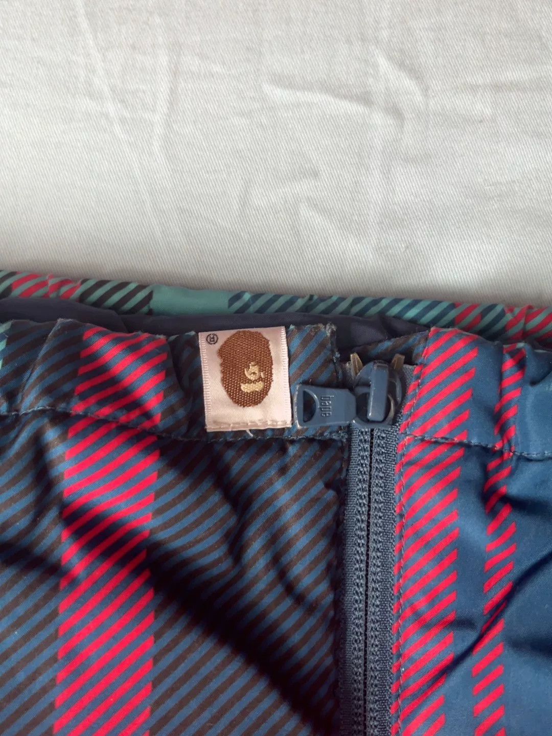 Bape Bape Shark Designer Casual Streetwear Size US L / EU 52-54 / 3 - 3 Thumbnail