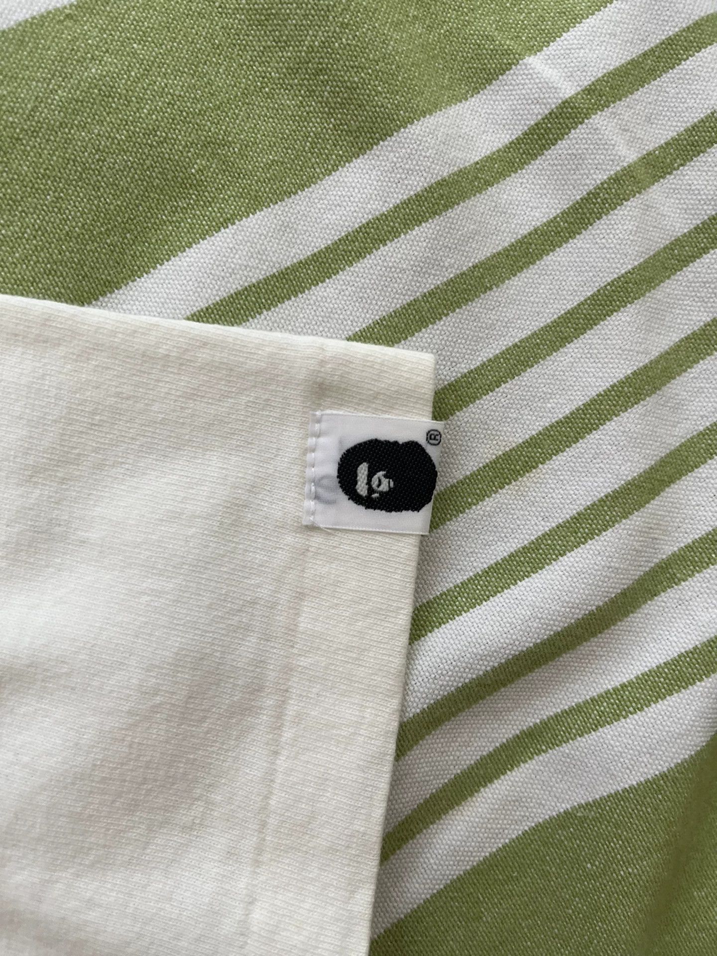 Bape Bape Item Designer Casual Streetwear Size US M / EU 48-50 / 2 - 3 Thumbnail