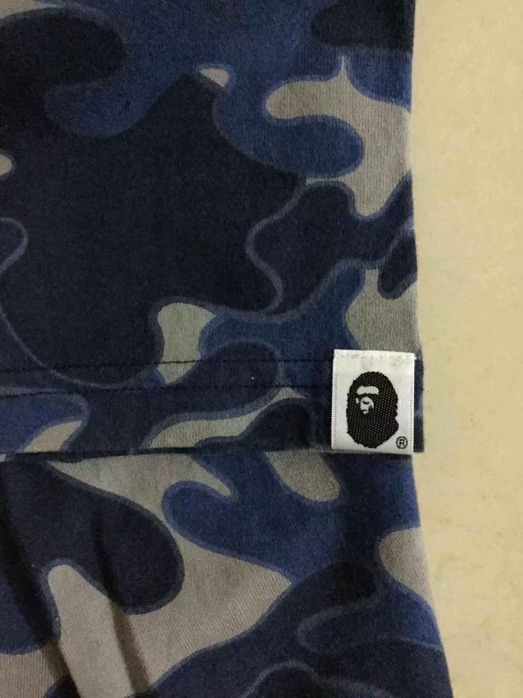 Bape Bape Shark T-Shirt Casual Short Sleeve Size US S / EU 44-46 / 1 - 3 Thumbnail