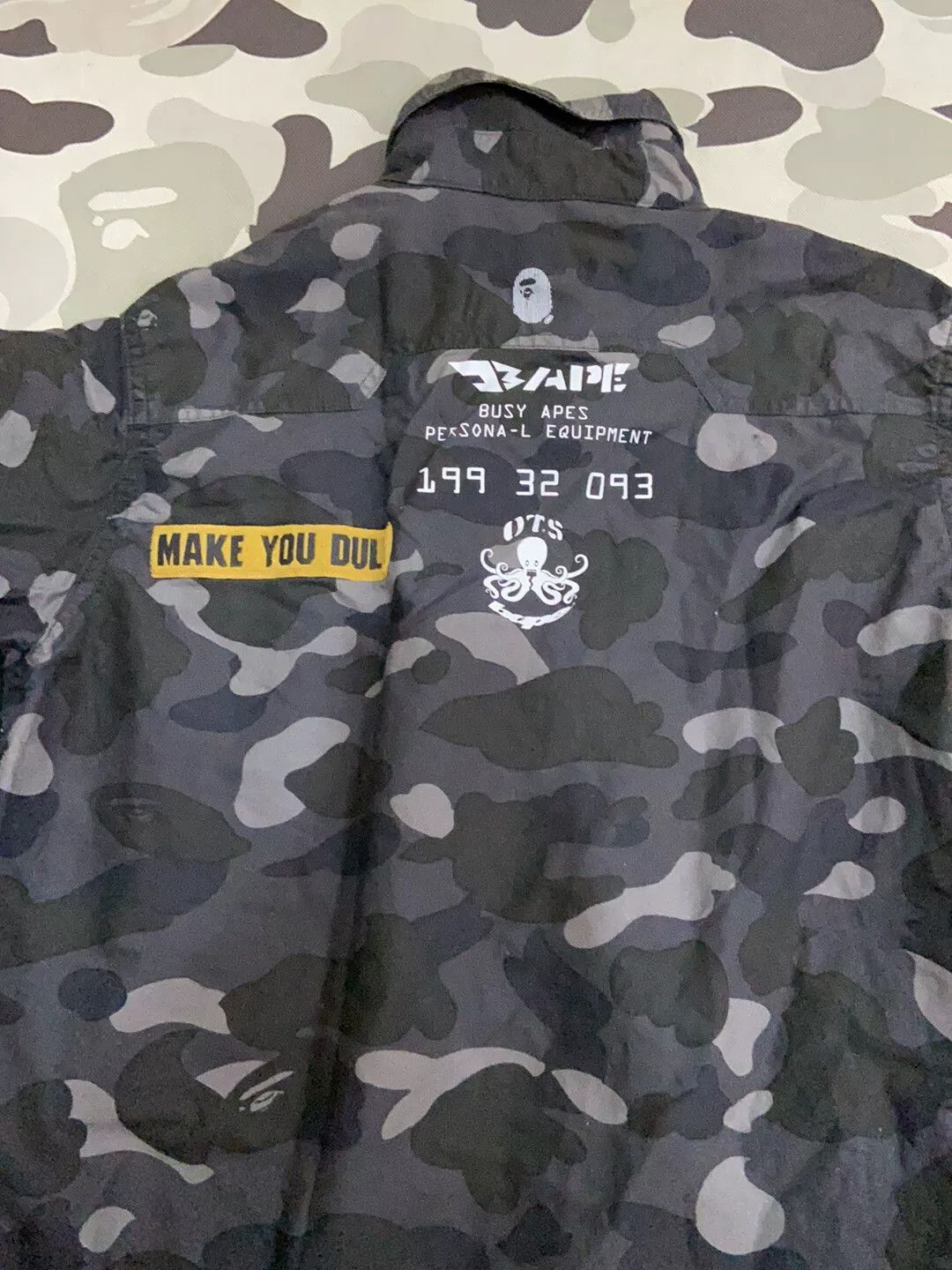 Bape Bape Orange Shark Shirt Casual Size US L / EU 52-54 / 3 - 8 Thumbnail