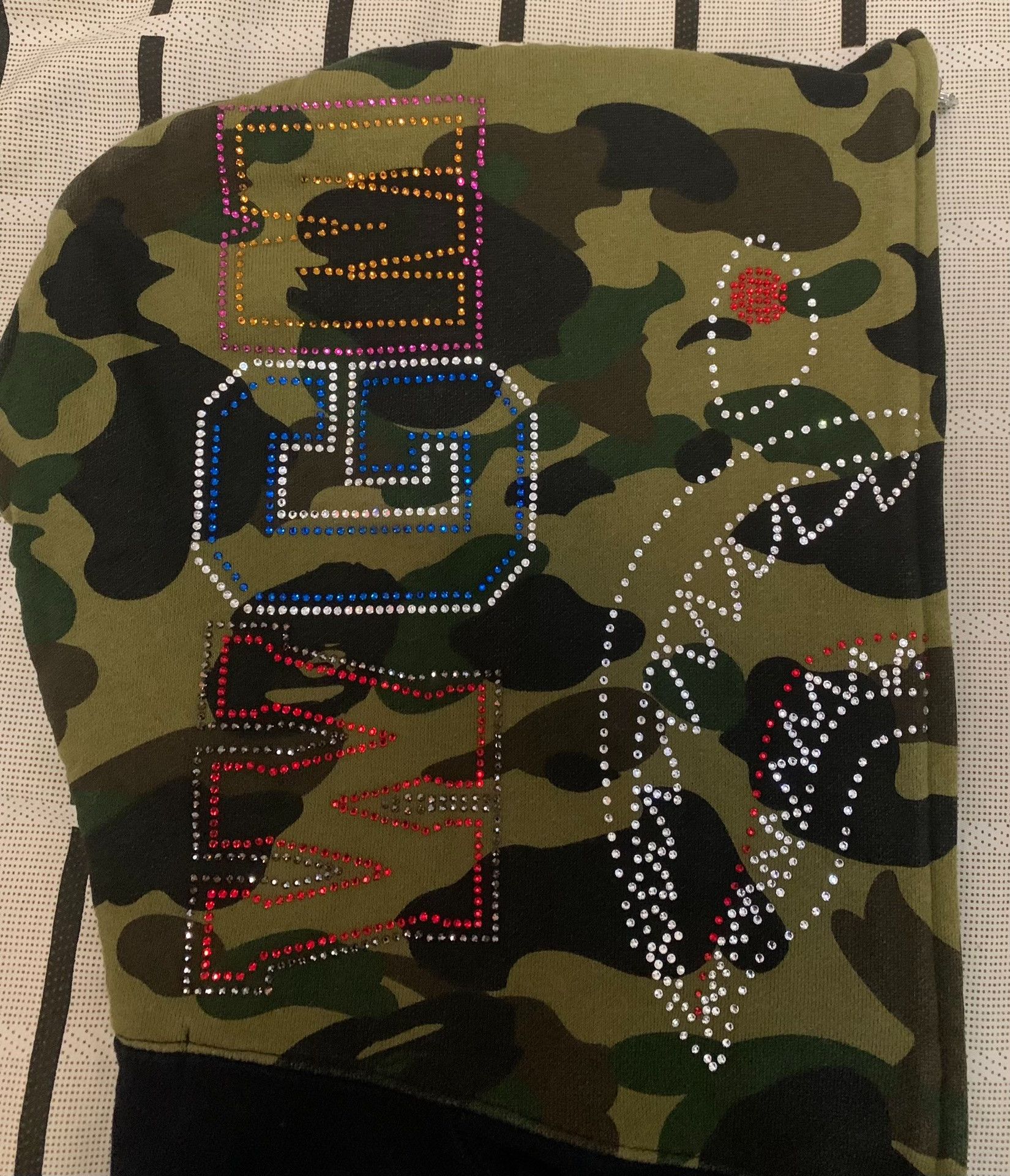 Bape Bape Shark Camo Green Light Jacket S Men Size US S / EU 44-46 / 1 - 2 Thumbnail