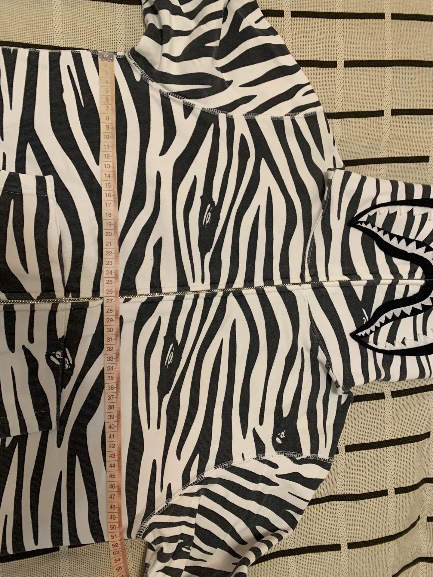 Bape Bape Shark Zebra Striped Light Jacket M Men Size US M / EU 48-50 / 2 - 9 Thumbnail