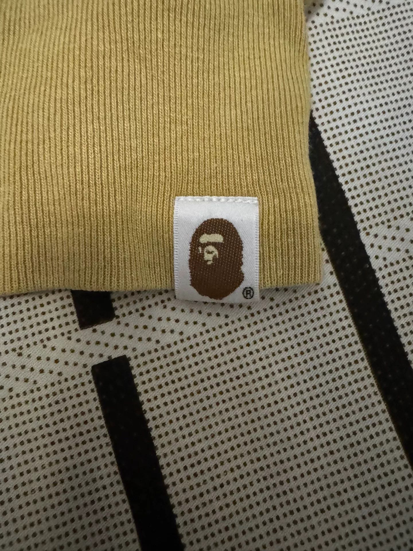 Bape Bape Tiger Camo Yellow Light Jacket XL Men Size US XL / EU 56 / 4 - 6 Thumbnail