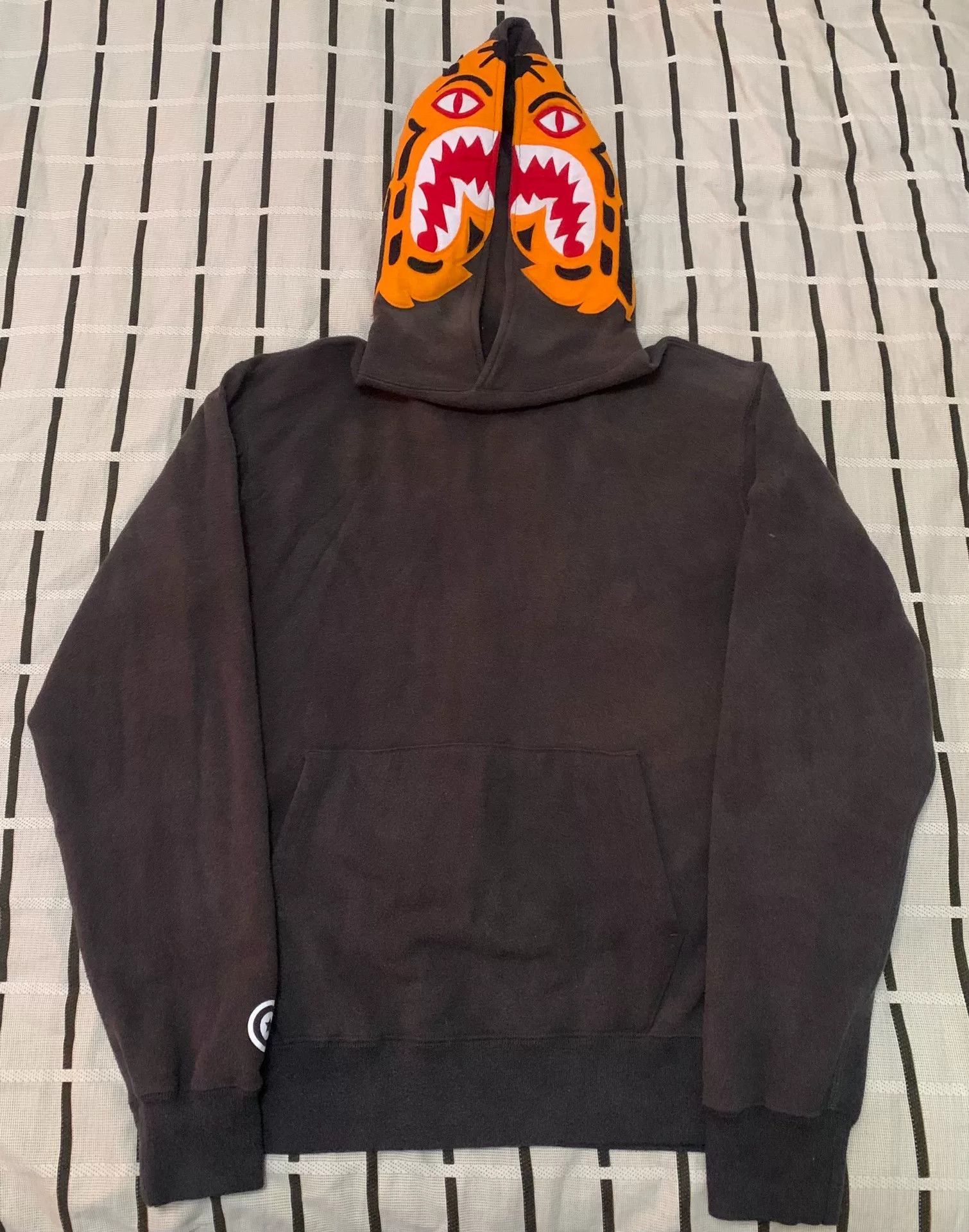 Bape Bape Tiger Multi Hoodie L Men Size US L / EU 52-54 / 3 - 3 Thumbnail