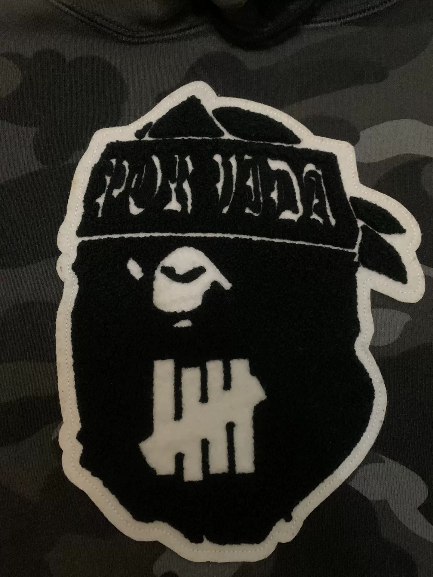 Bape Bape Camo Ape Head Hoodie M Men Size US M / EU 48-50 / 2 - 2 Thumbnail