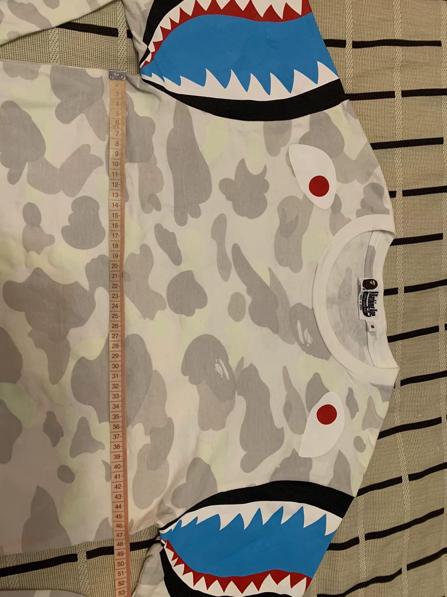 Bape Bape Shark Camo Blue T-Shirt M Men Size US M / EU 48-50 / 2 - 8 Thumbnail