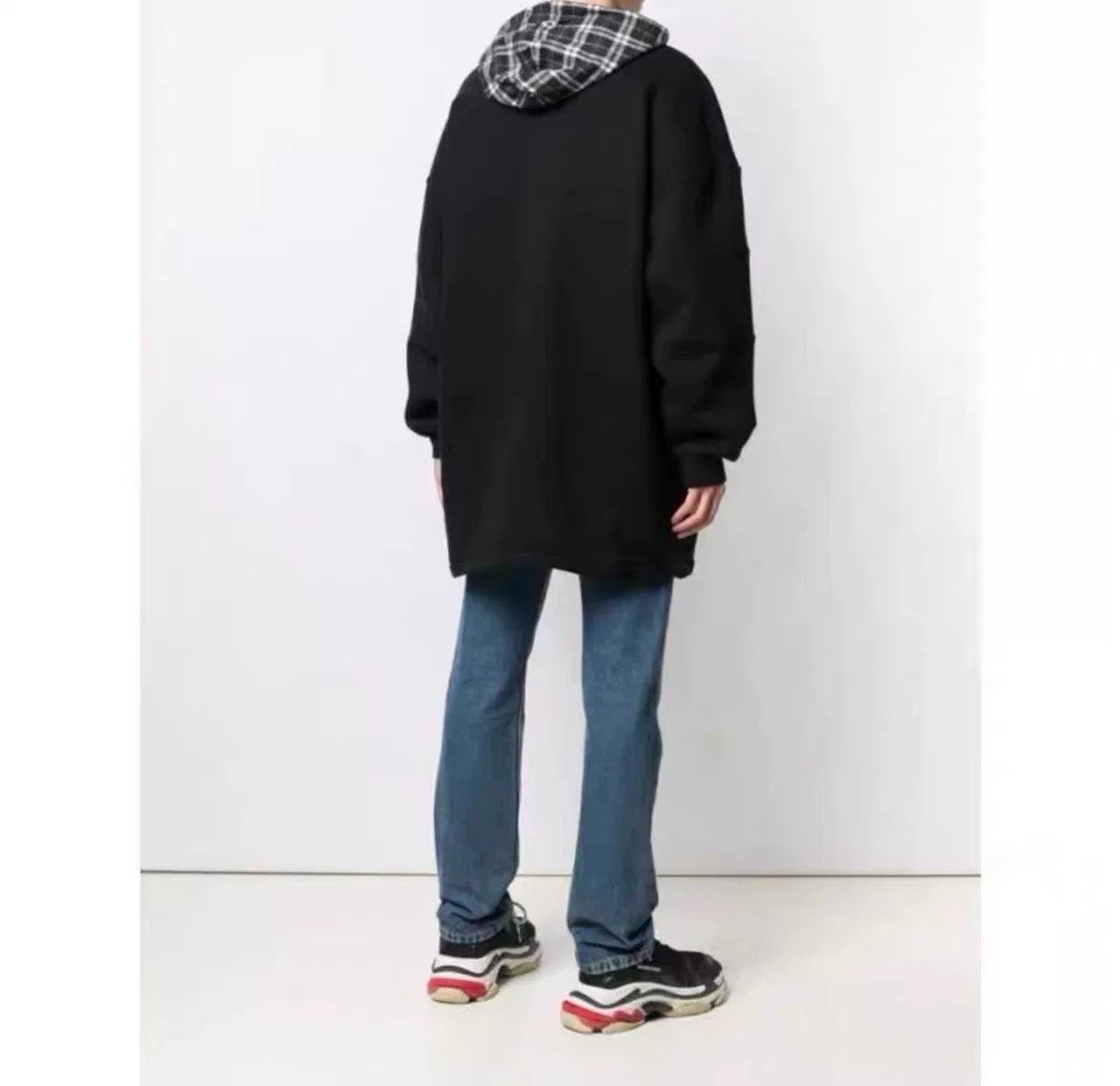 Balenciaga Balenciaga Logo Embroidered Check Hooded Sweatshirt Size US S / EU 44-46 / 1 - 7 Thumbnail
