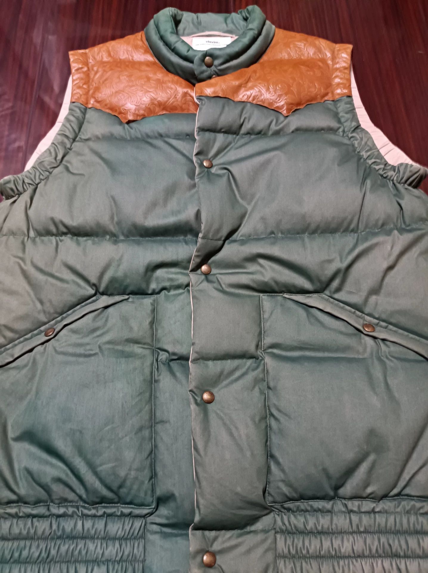 Visvim vsivim Insulator Colorblock Distressed Vest Size US L / EU 52-54 / 3 - 2 Thumbnail