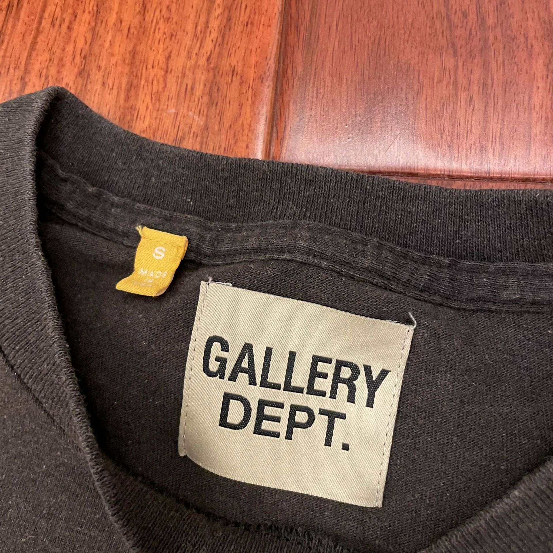 Gallery Dept. Gallery Dept I Am Sad Short Sleeve Tee Size US S / EU 44-46 / 1 - 3 Thumbnail