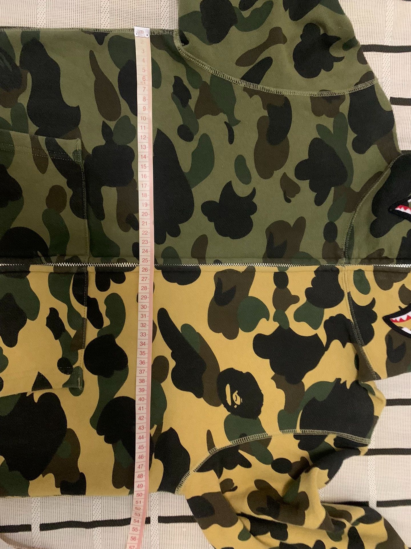 Bape Bape Shark Camo Yellow Light Jacket M Men Size US M / EU 48-50 / 2 - 8 Thumbnail