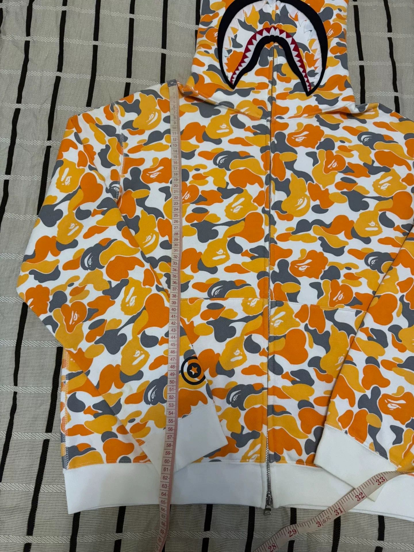 Bape Bape Limited Shark Yellow Hoodie L Men Size US L / EU 52-54 / 3 - 7 Thumbnail