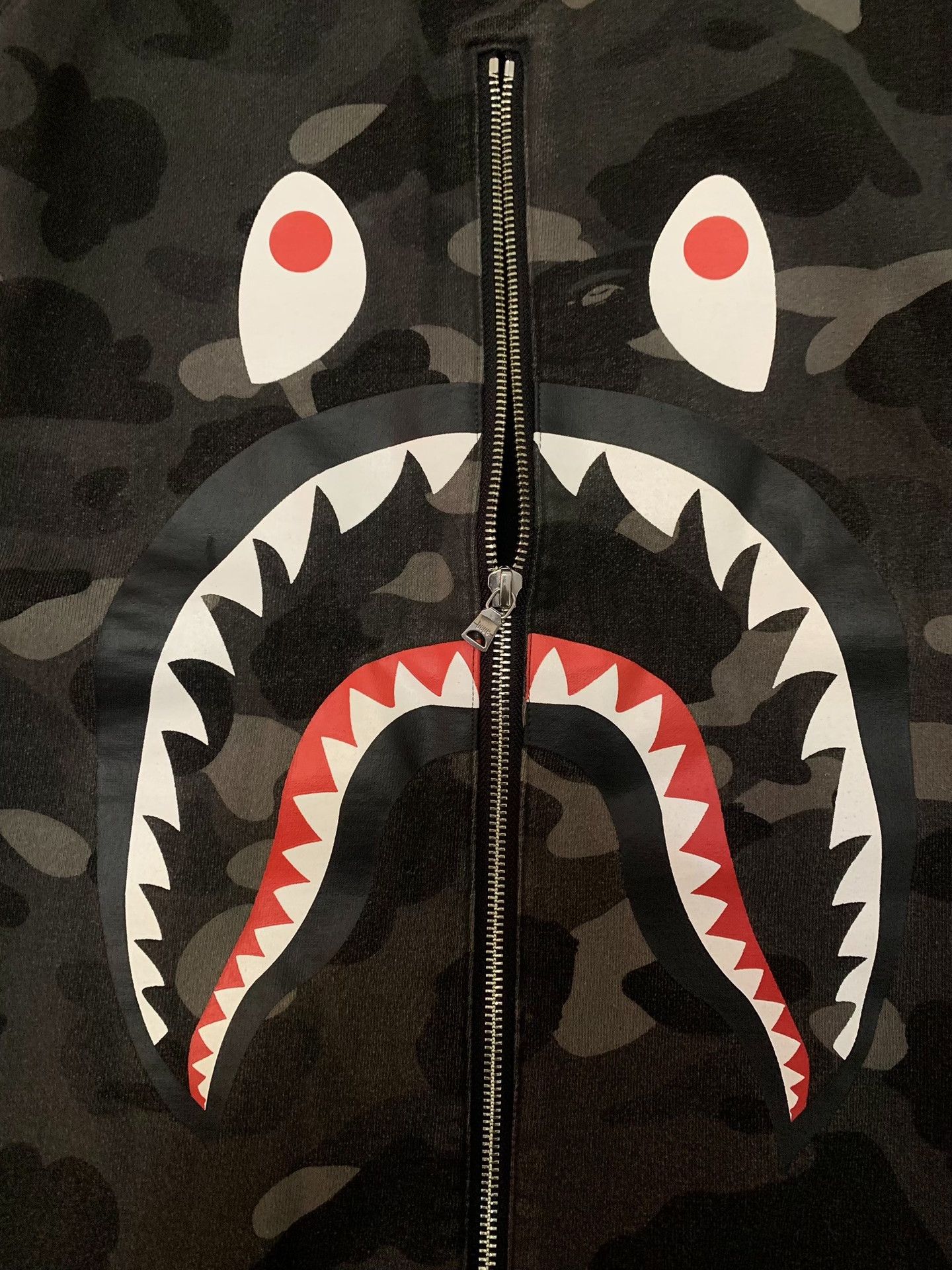 Bape Bape Shark Camo Gray Hoodie XL Men Size US XL / EU 56 / 4 - 2 Thumbnail