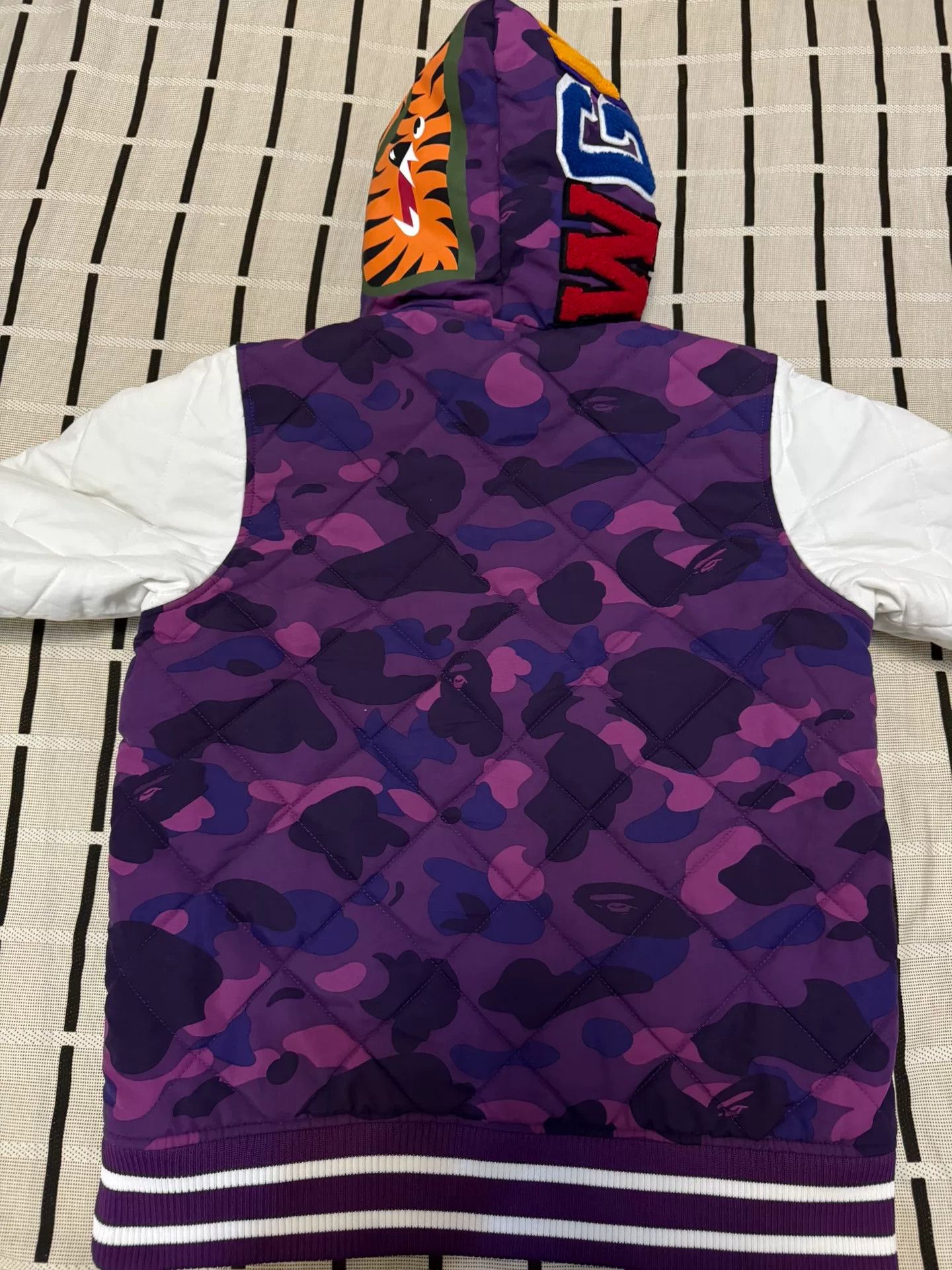 Bape Bape Shark Camo Purple Heavy Coat S Men Size US S / EU 44-46 / 1 - 2 Thumbnail