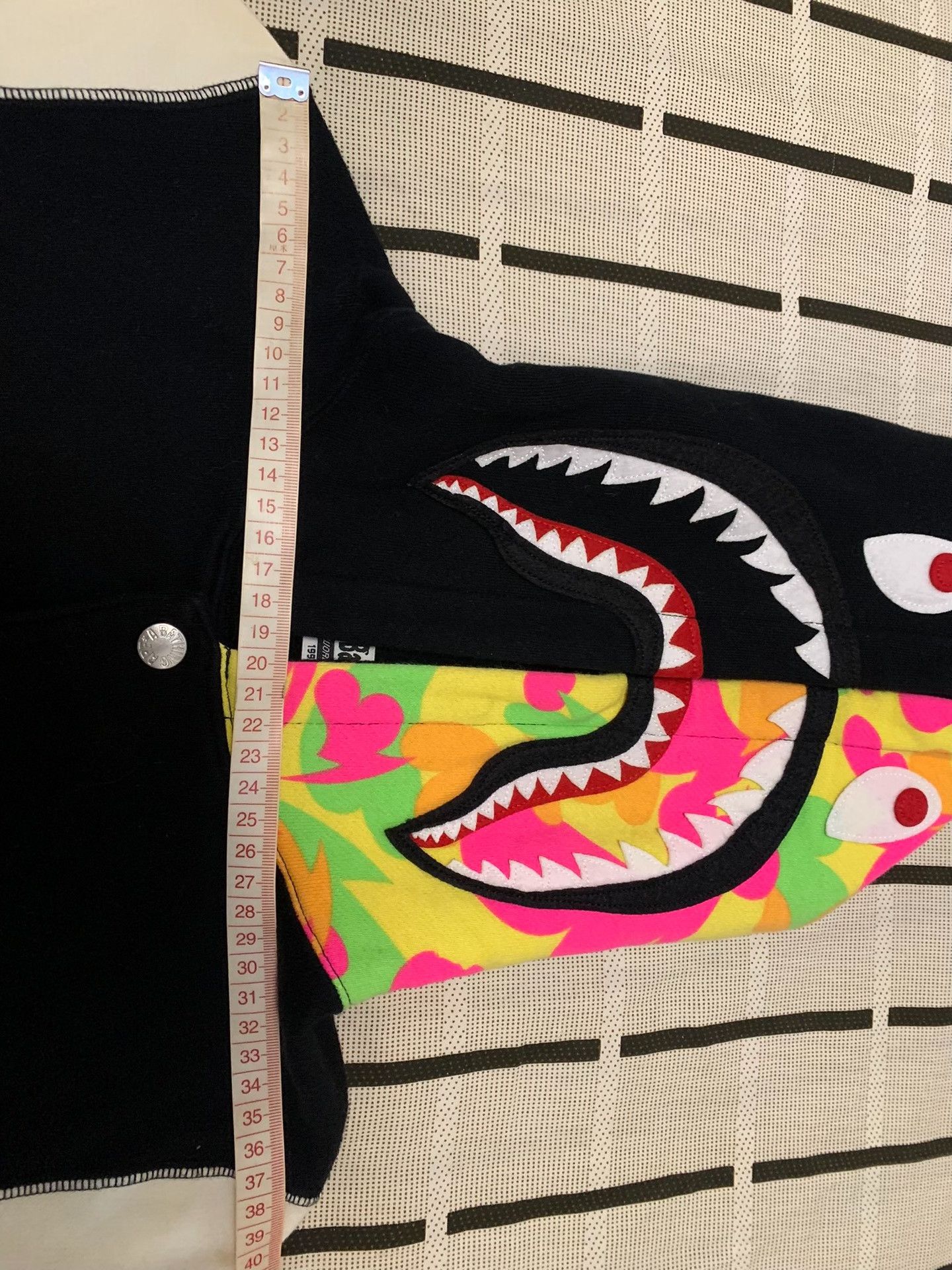 Bape Bape Shark Camo Light Jacket XS Men Size US XS / EU 42 / 0 - 8 Thumbnail