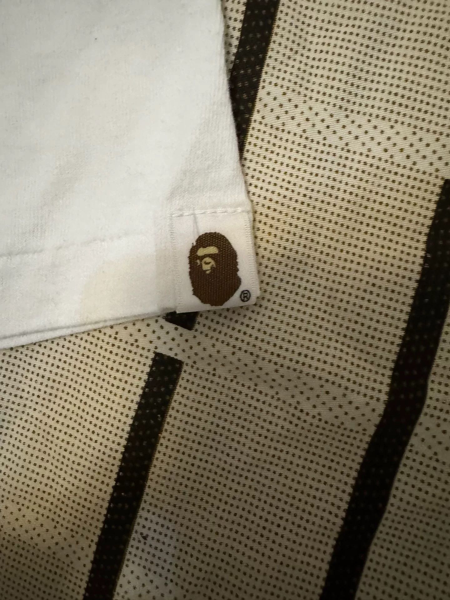 Bape Bape Camo Ape Head Gold T-Shirt S Men Size US S / EU 44-46 / 1 - 7 Thumbnail
