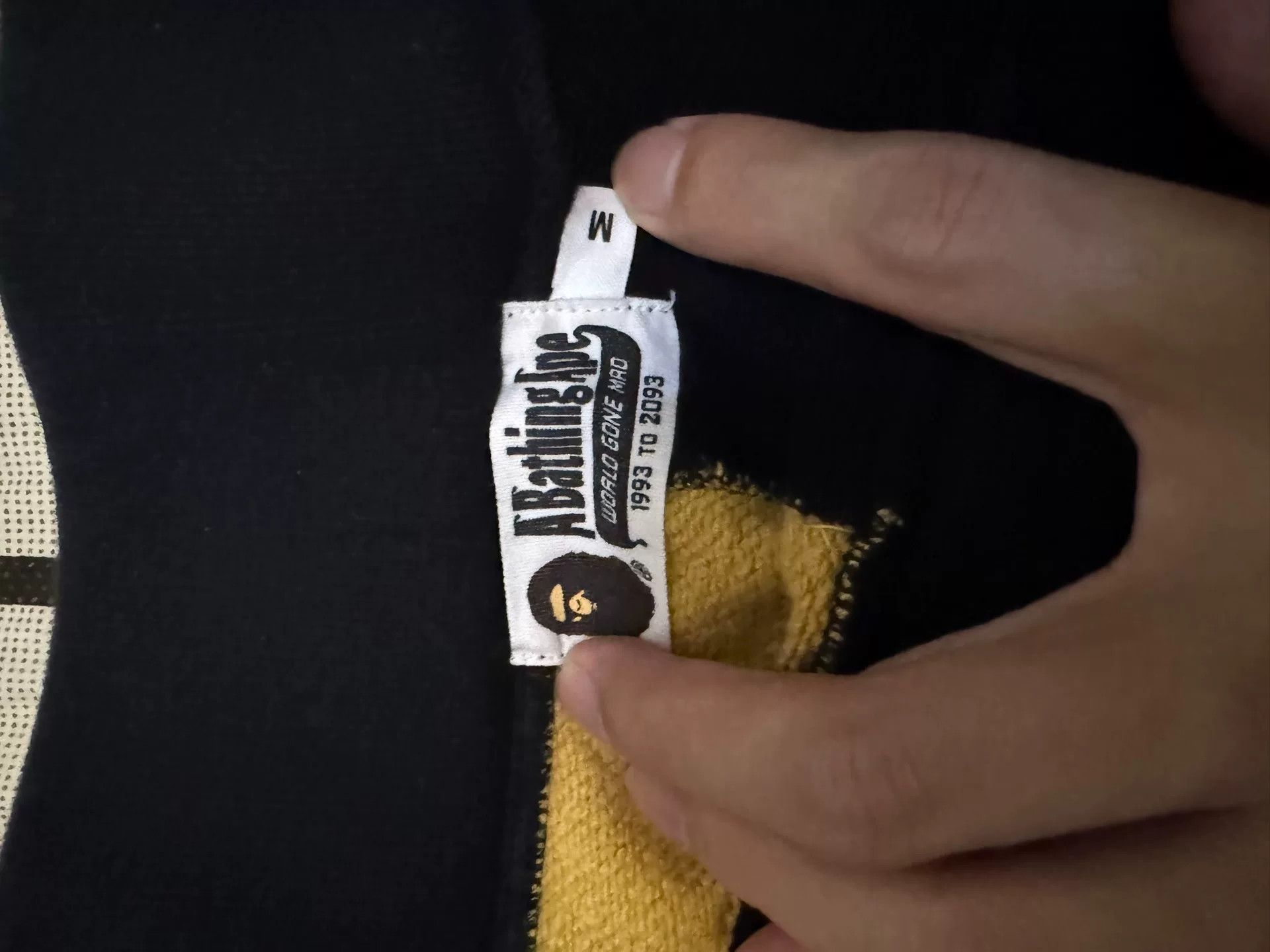 Bape Bape Shark Camo Yellow Shorts M Men Size US 32 / EU 48 - 4 Thumbnail