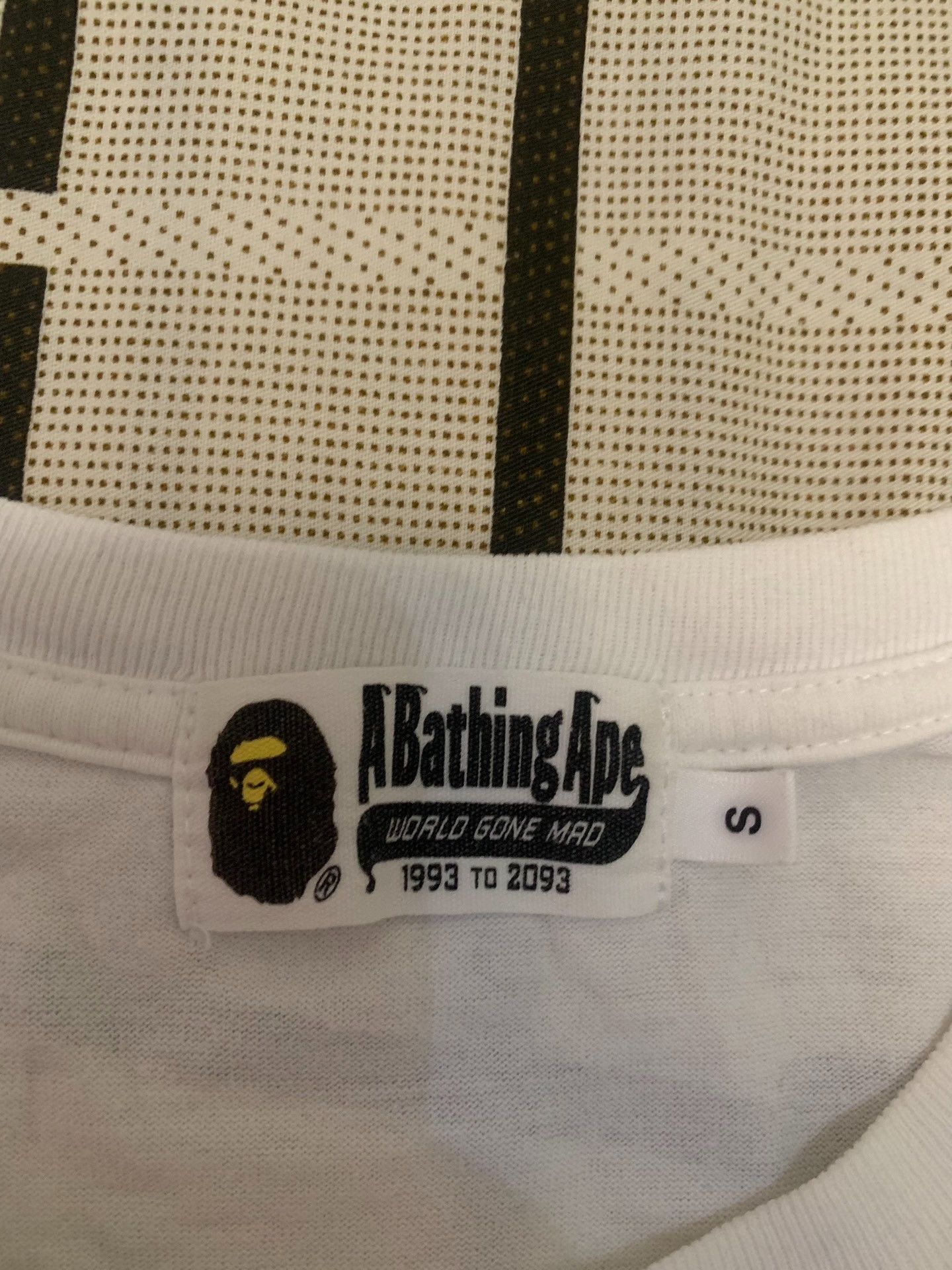 Bape Bape Shark Printed T-Shirt S Men Size US S / EU 44-46 / 1 - 3 Thumbnail