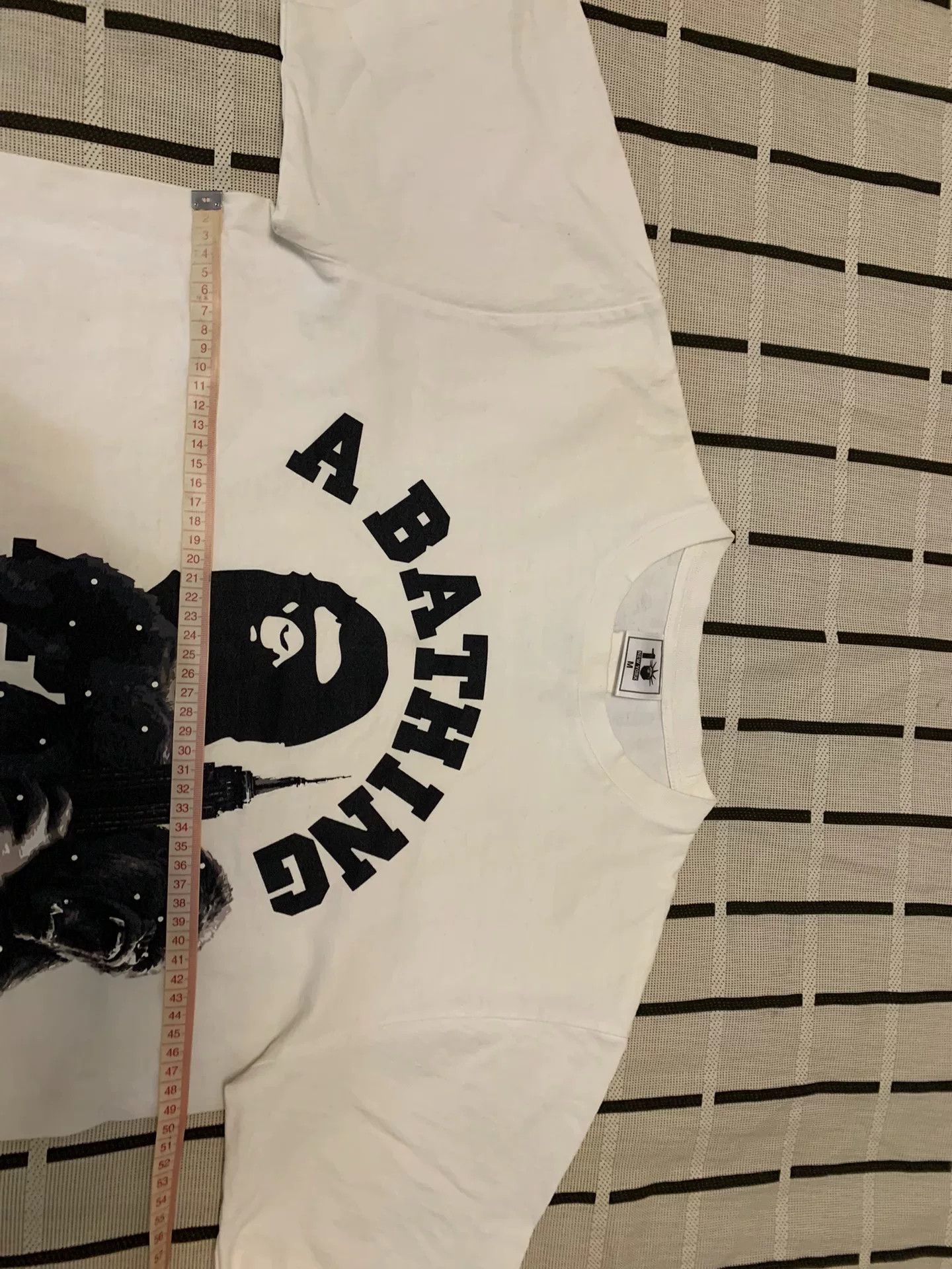 Bape Bape Ape Head Gold T-Shirt M Men Size US M / EU 48-50 / 2 - 9 Thumbnail