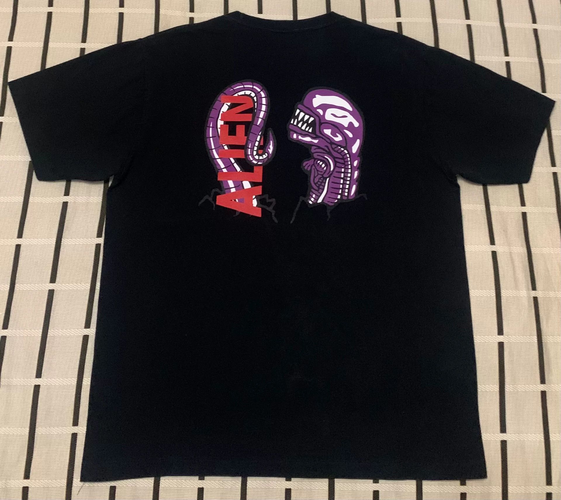 Bape Bape Collab Printed T-Shirt L Men Size US L / EU 52-54 / 3 - 2 Thumbnail