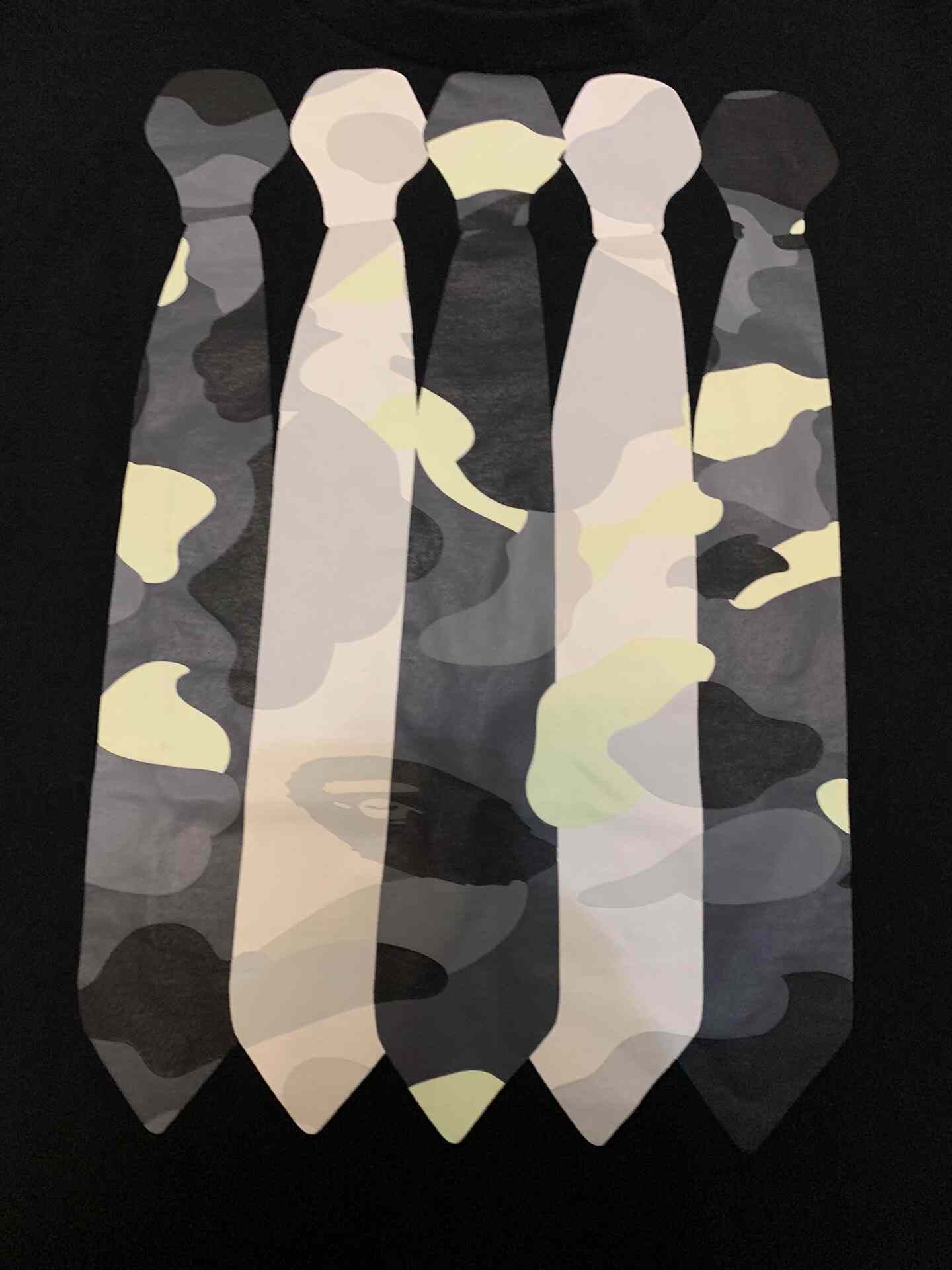 Bape Bape Camo Glow T-Shirt S Men Size US S / EU 44-46 / 1 - 3 Thumbnail