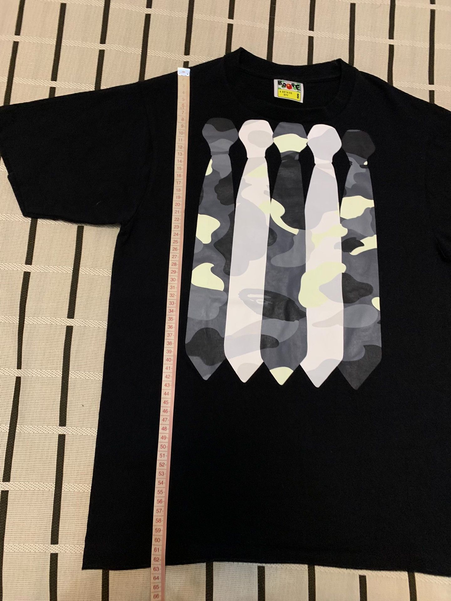 Bape Bape Camo Glow T-Shirt S Men Size US S / EU 44-46 / 1 - 7 Thumbnail