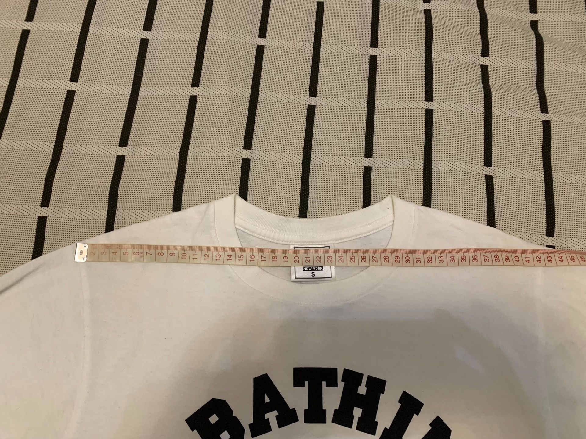 Bape Bape Special Gold T-Shirt S Men Size US S / EU 44-46 / 1 - 9 Thumbnail