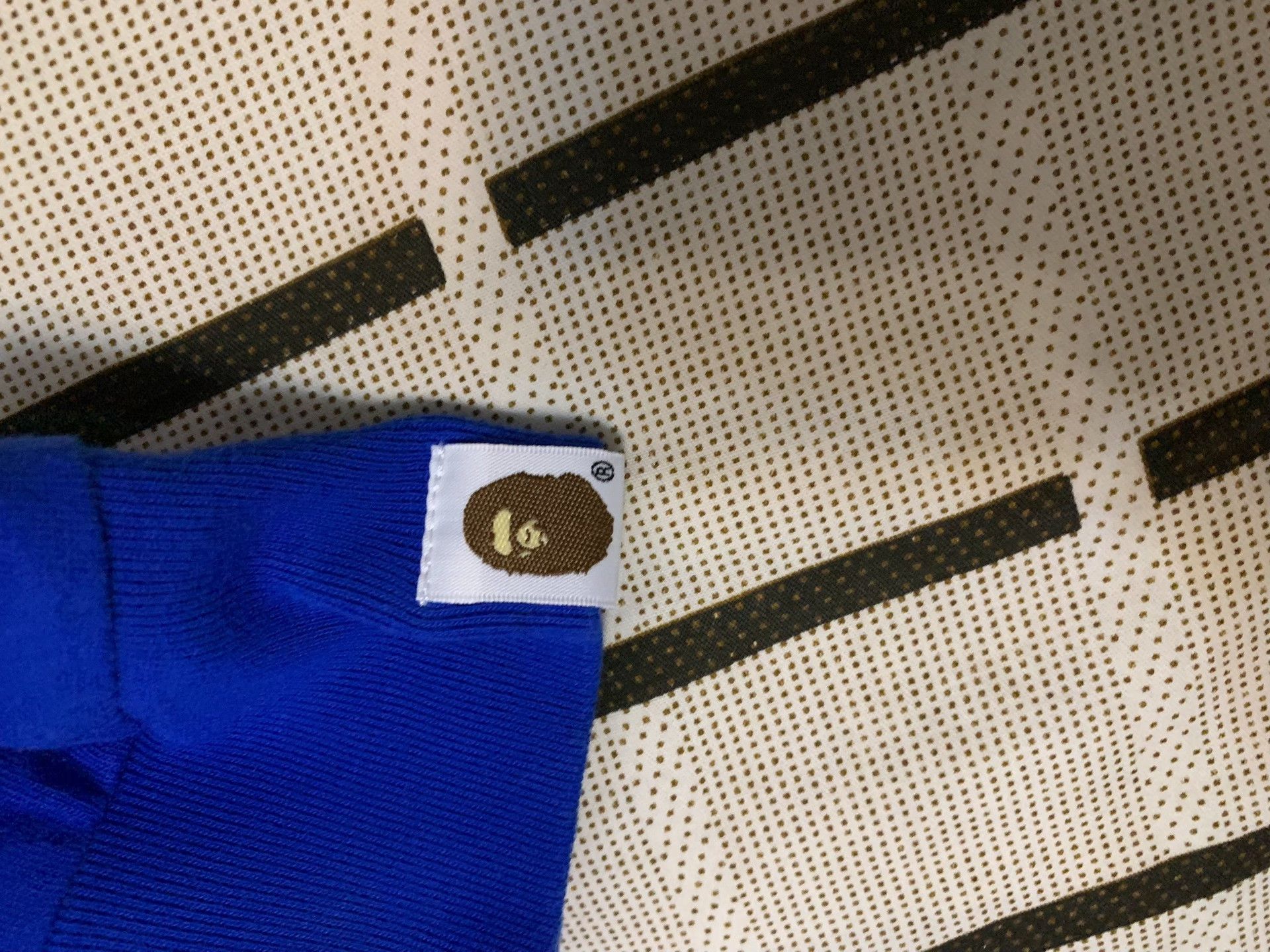 Bape Bape Shark Blue T-Shirt S Men Size US S / EU 44-46 / 1 - 6 Thumbnail