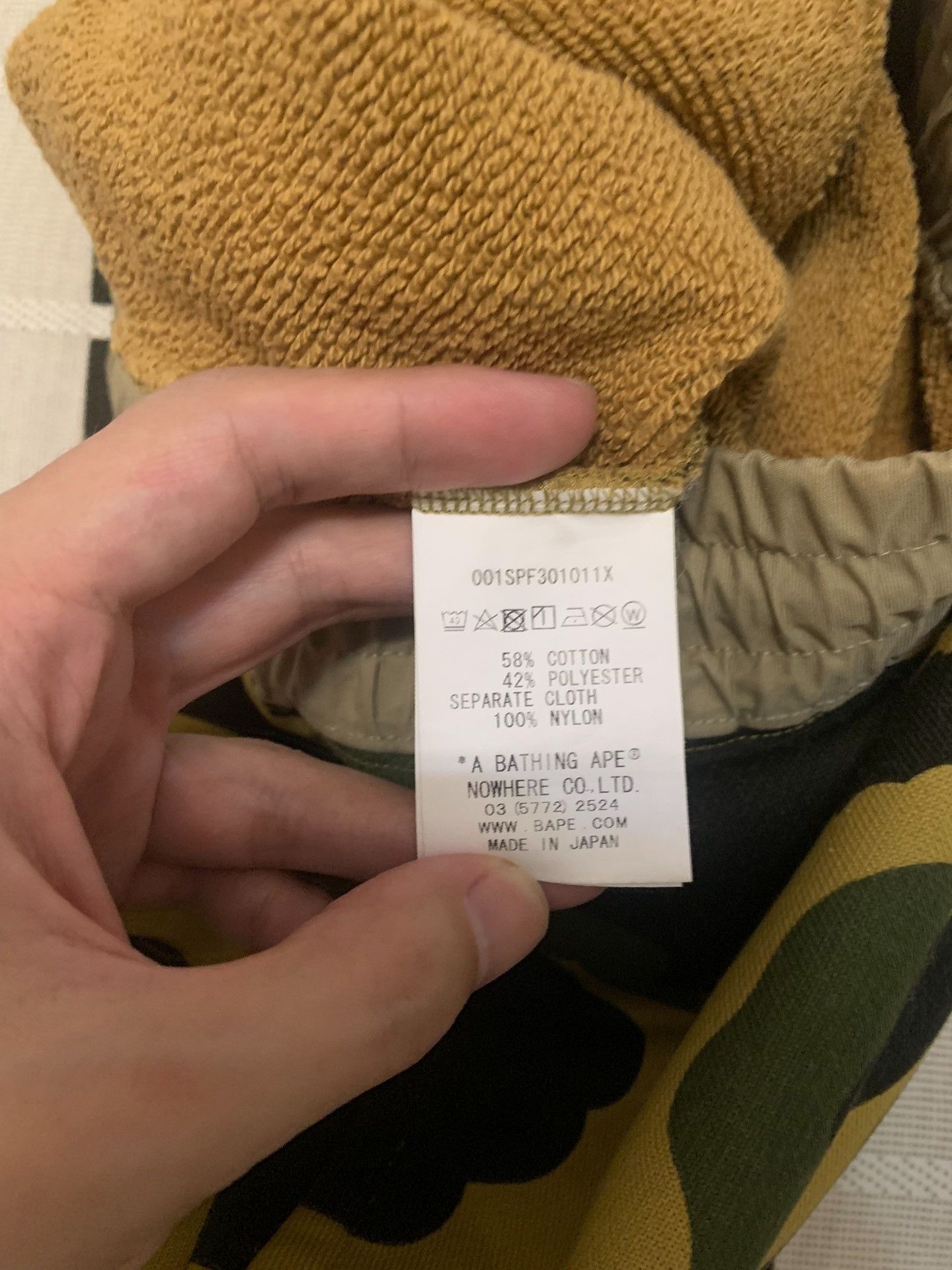 Bape Bape Camo Yellow Shorts L Men Size US 34 / EU 50 - 4 Thumbnail