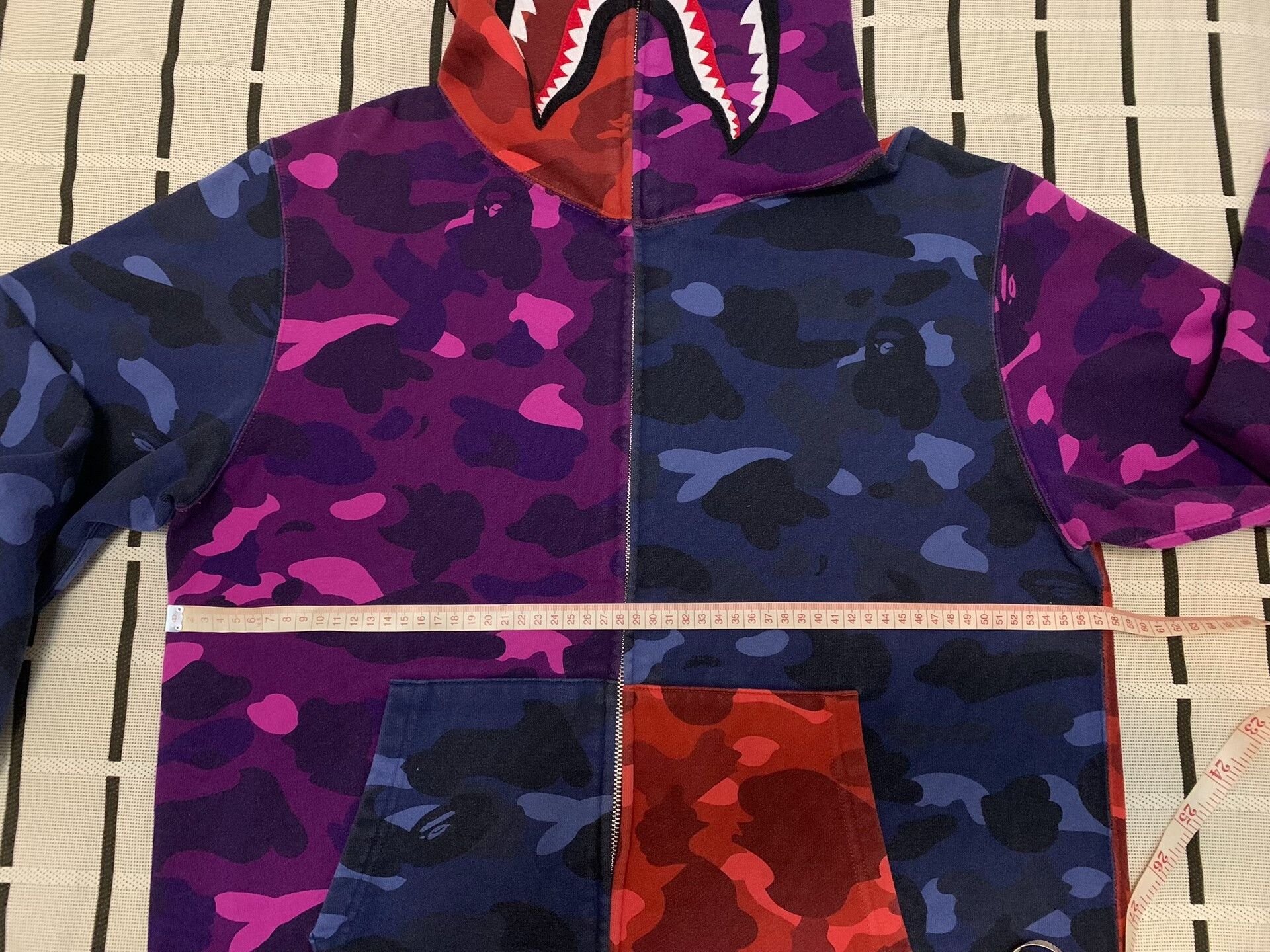 Bape Bape Shark Camo Blue Light Jacket XL Men Size US XL / EU 56 / 4 - 8 Thumbnail