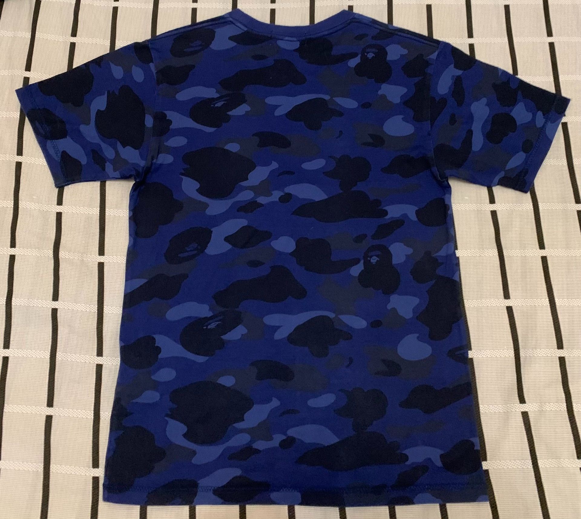 Bape Bape Camo Blue T-Shirt S Men Size US S / EU 44-46 / 1 - 2 Thumbnail