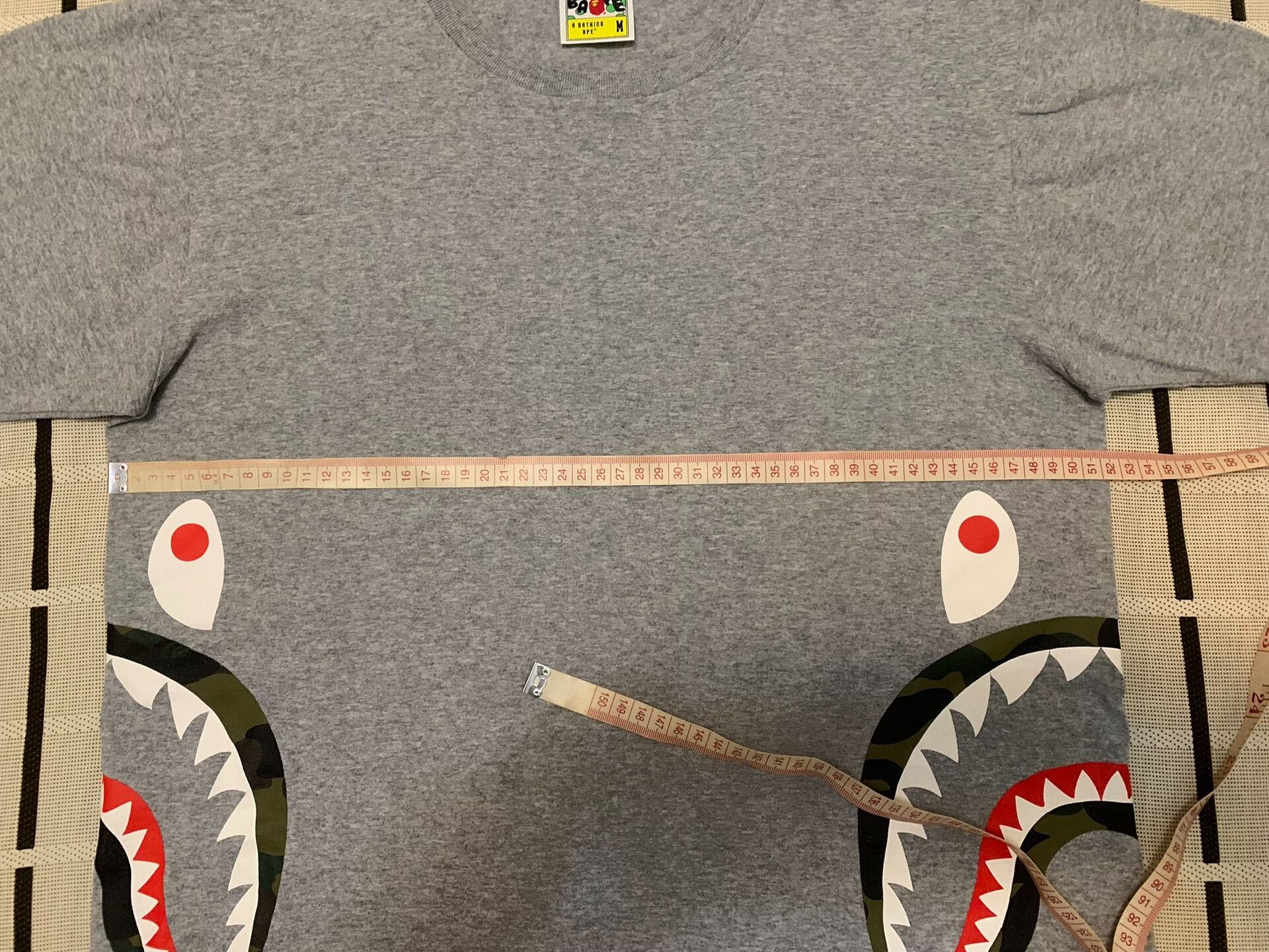Bape Bape Shark Camo Green T-Shirt M Men Size US M / EU 48-50 / 2 - 8 Thumbnail