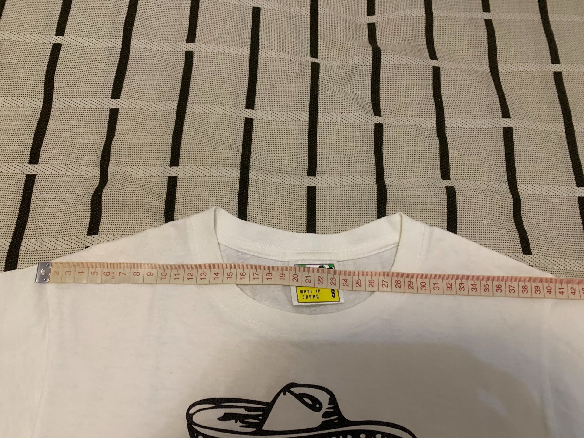 Bape Bape Denim Ape Head Gold T-Shirt S Men Size US S / EU 44-46 / 1 - 8 Thumbnail