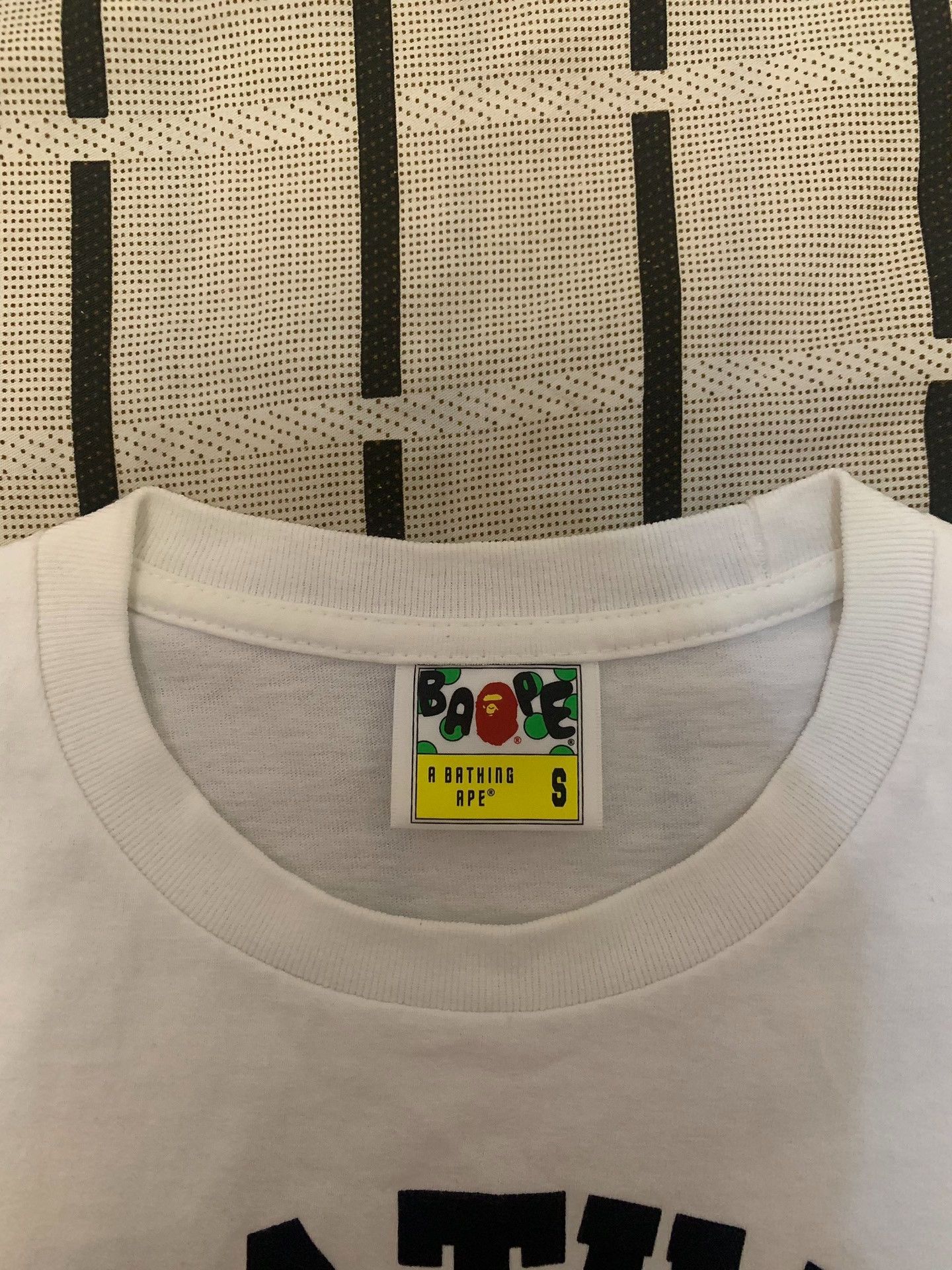 Bape Bape Ape Head T-Shirt S Men Size US S / EU 44-46 / 1 - 5 Thumbnail