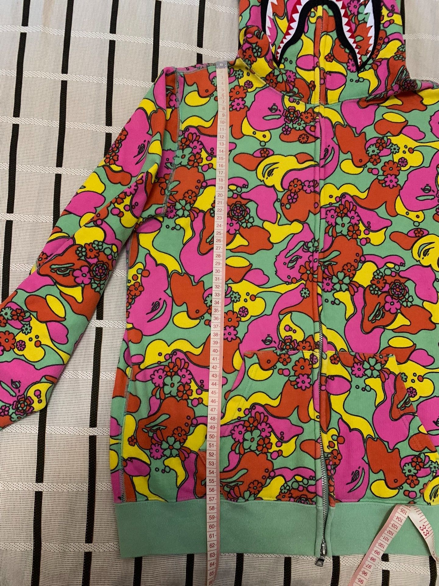 Bape Bape Shark Camo Light Jacket S Men Size US S / EU 44-46 / 1 - 7 Thumbnail