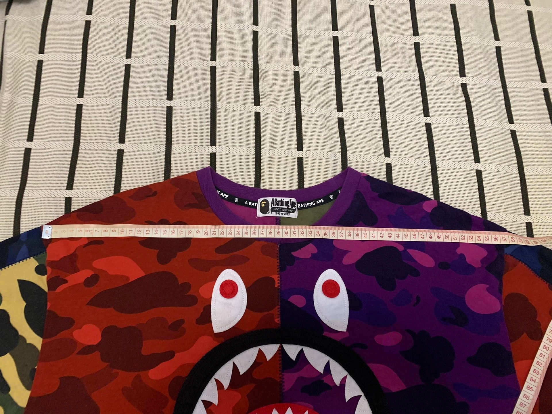 Bape Bape Shark Camo Multi T-Shirt Men Size US M / EU 48-50 / 2 - 9 Thumbnail