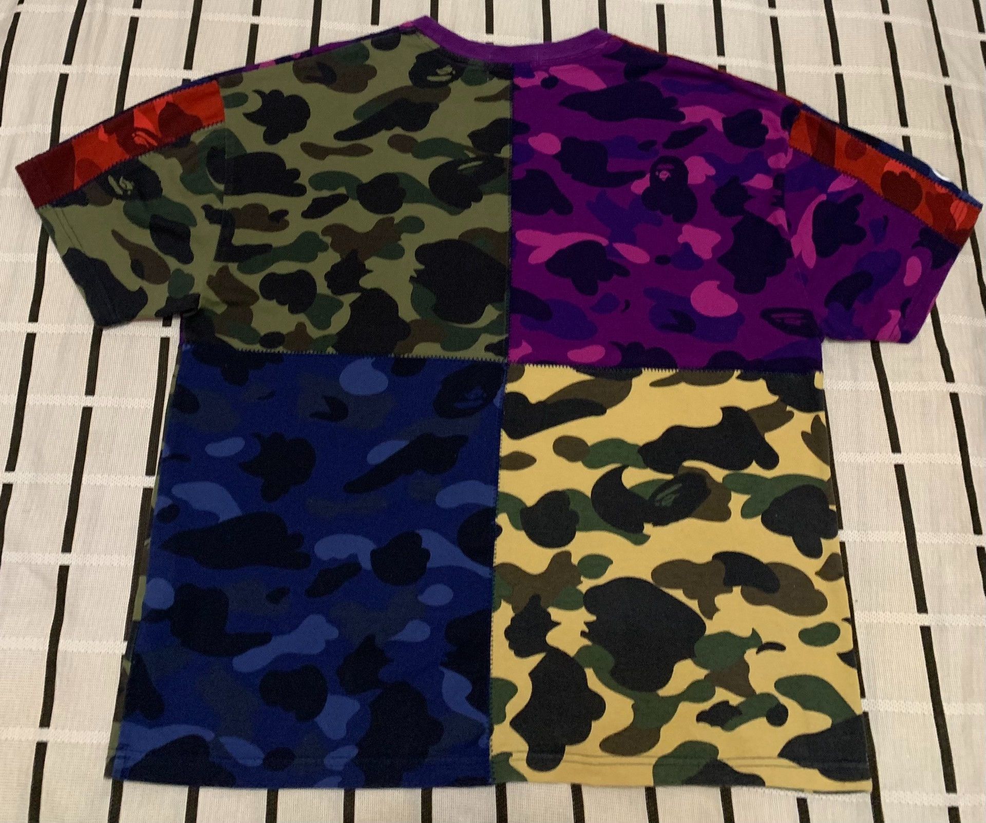 Bape Bape Shark Camo Multi T-Shirt Men Size US M / EU 48-50 / 2 - 2 Thumbnail