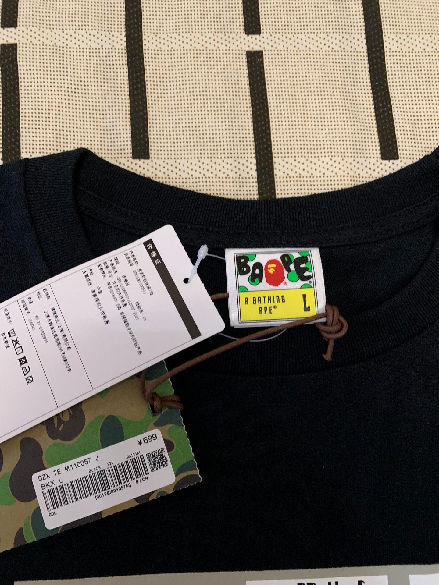 Bape Bape Collab Ape Head T-Shirt L Men Size US L / EU 52-54 / 3 - 3 Thumbnail