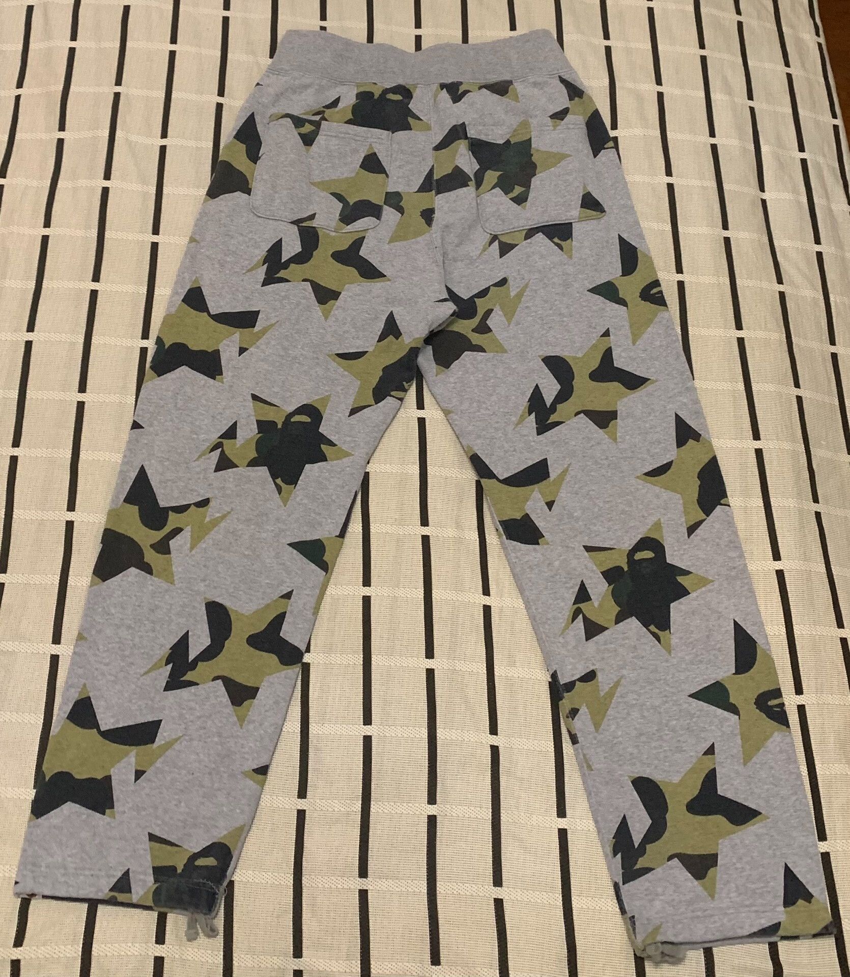 Bape Bape Camo Green Casual Pants S Men Size US 30 / EU 46 - 2 Thumbnail