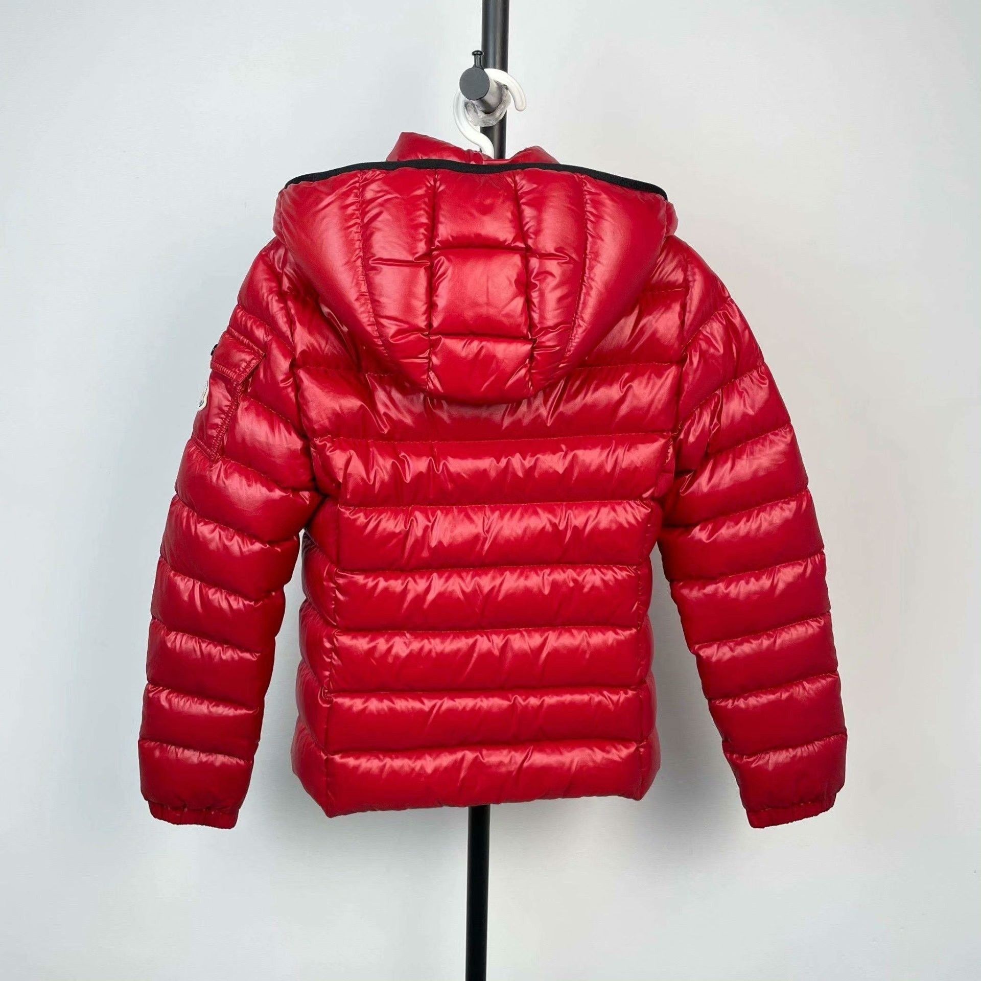Moncler Moncler Down Cropped Red Heavy Coat S Men Size US S / EU 44-46 / 1 - 2 Thumbnail