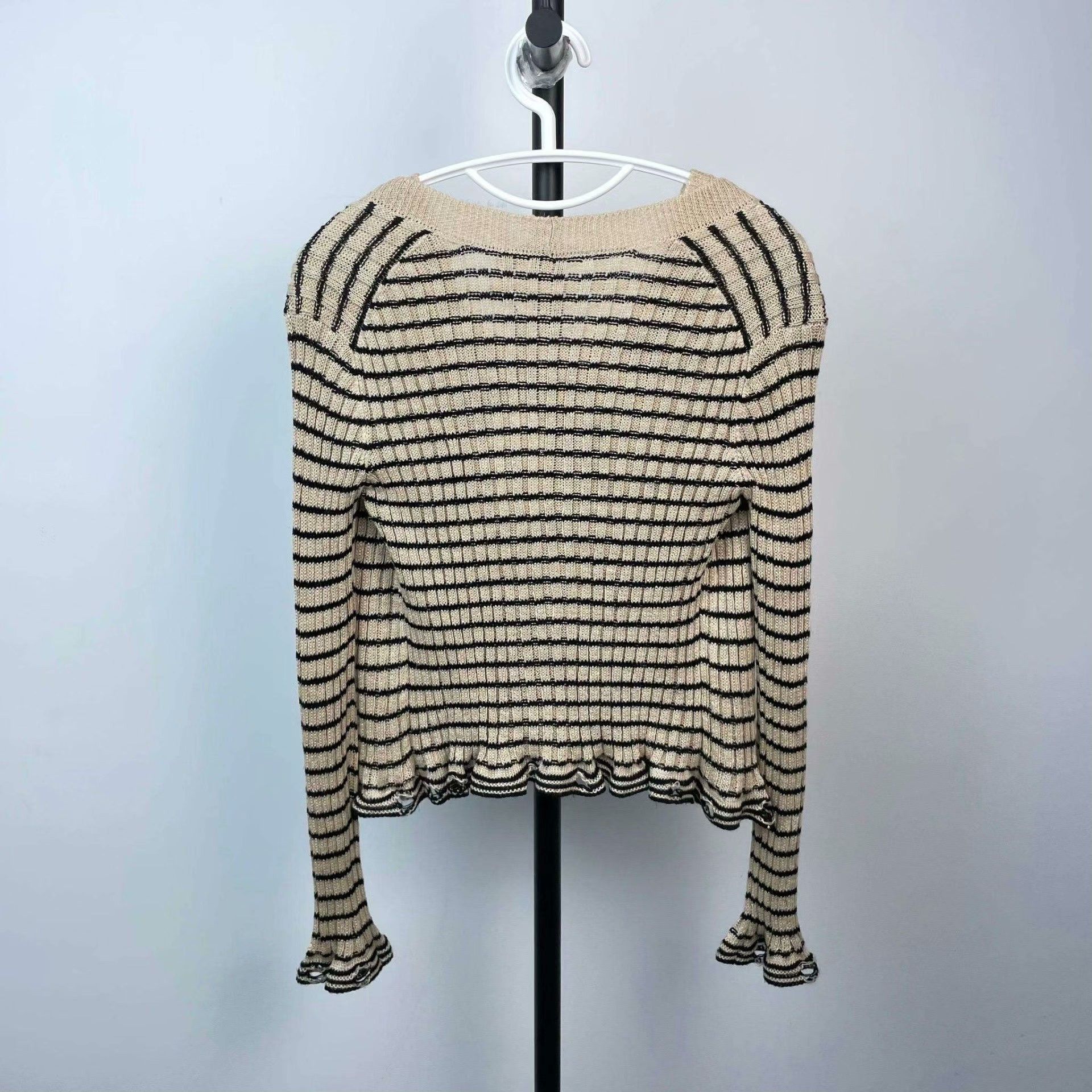 Dior Dior Sweater S Women Size S / US 4 / IT 40 - 2 Thumbnail
