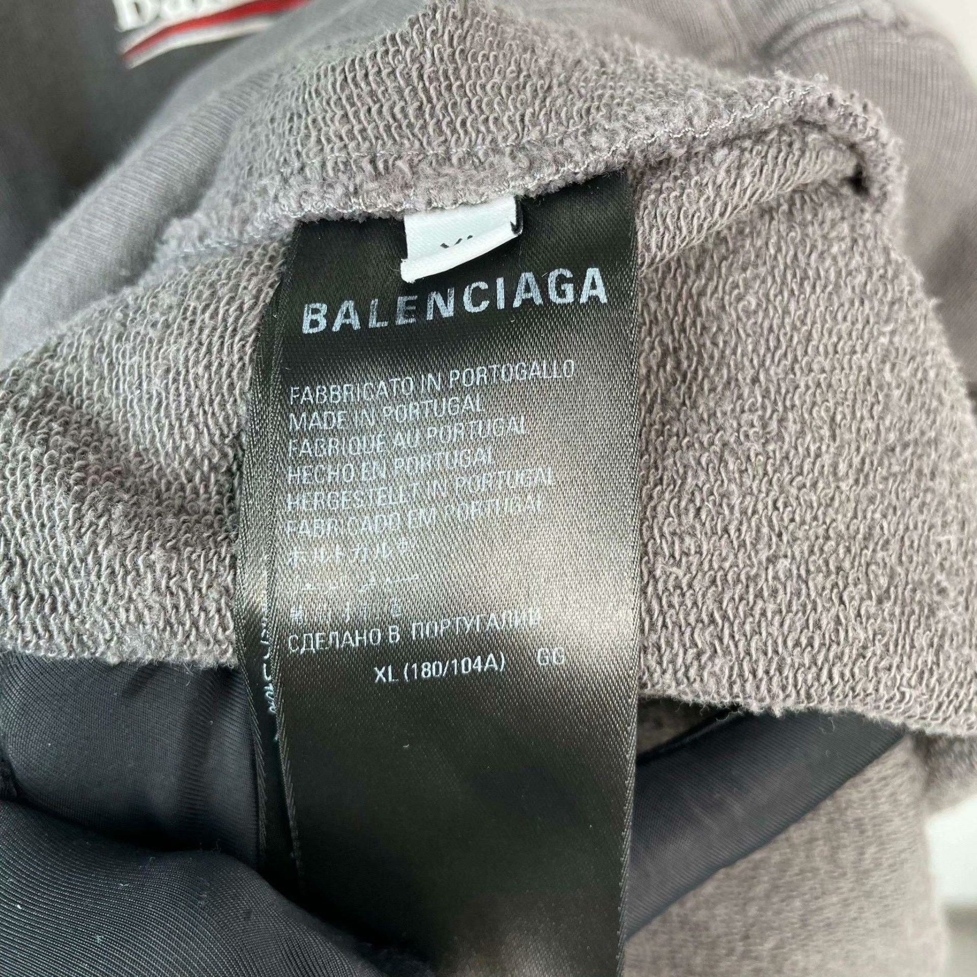 Balenciaga Balenciaga Retro Hoodie XL Men Size US XL / EU 56 / 4 - 4 Thumbnail