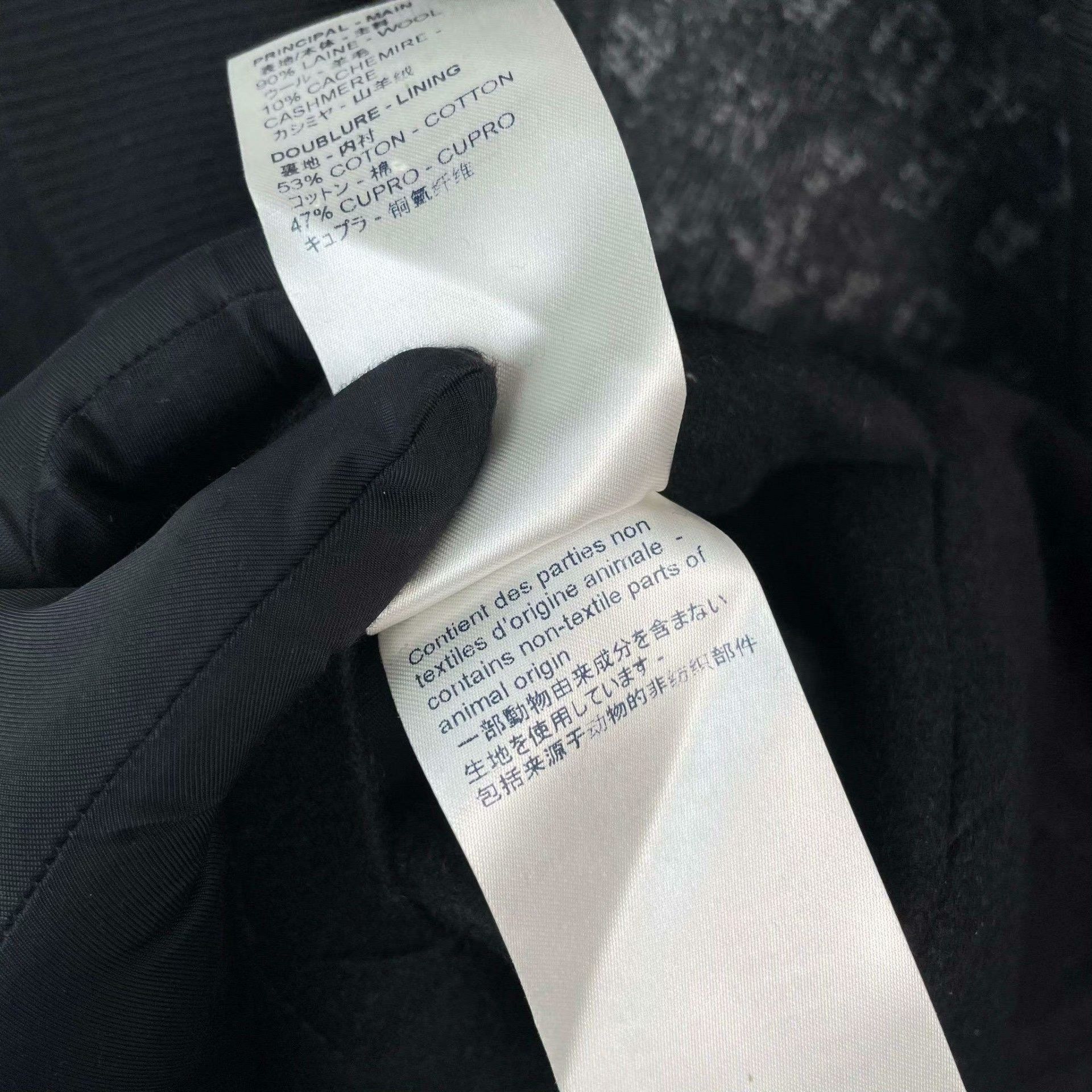 Louis Vuitton Louis Vuitton Wool Black Light Jacket 50 Men Size US XL / EU 56 / 4 - 7 Thumbnail