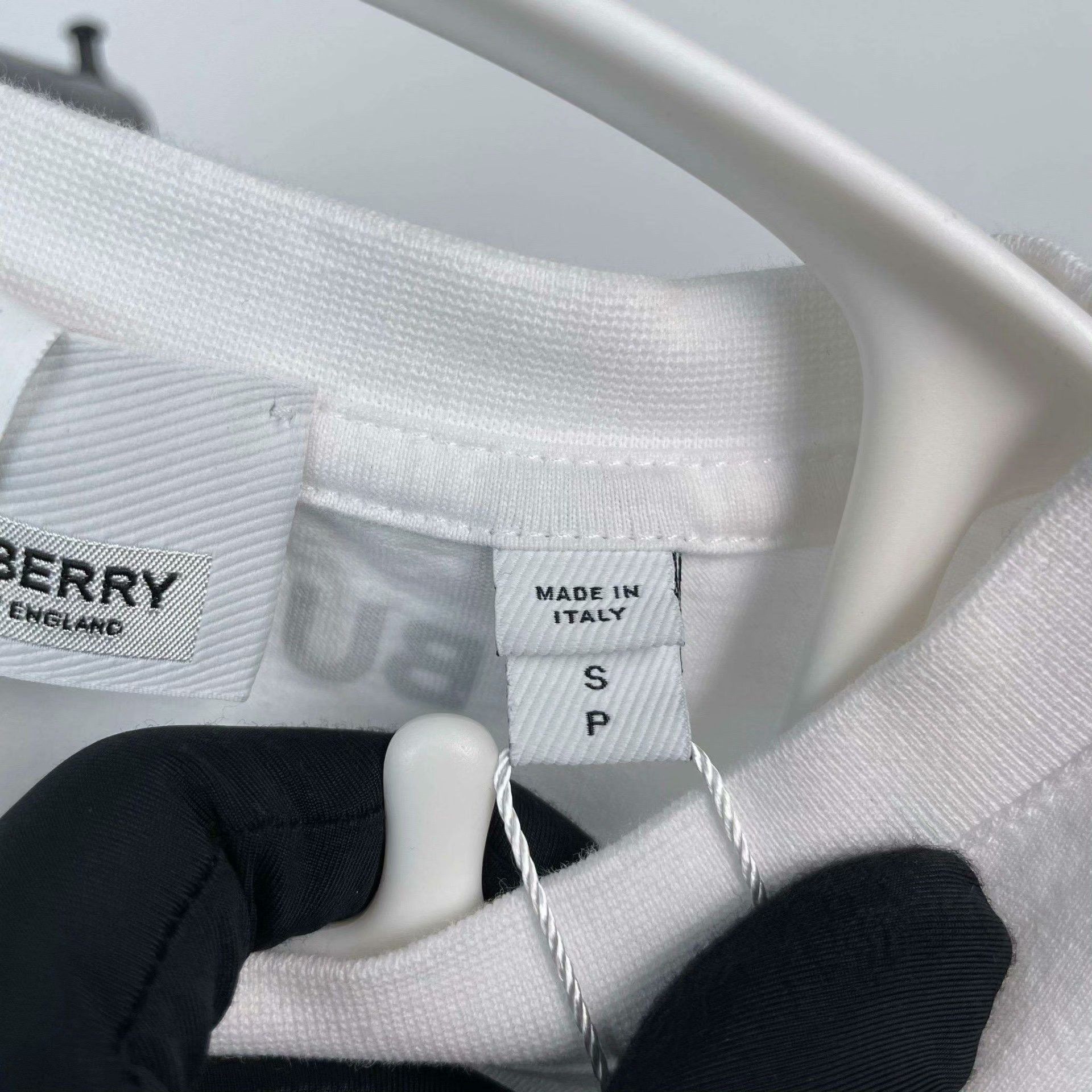 Burberry Burberry White T-Shirt S Men Size US S / EU 44-46 / 1 - 6 Thumbnail