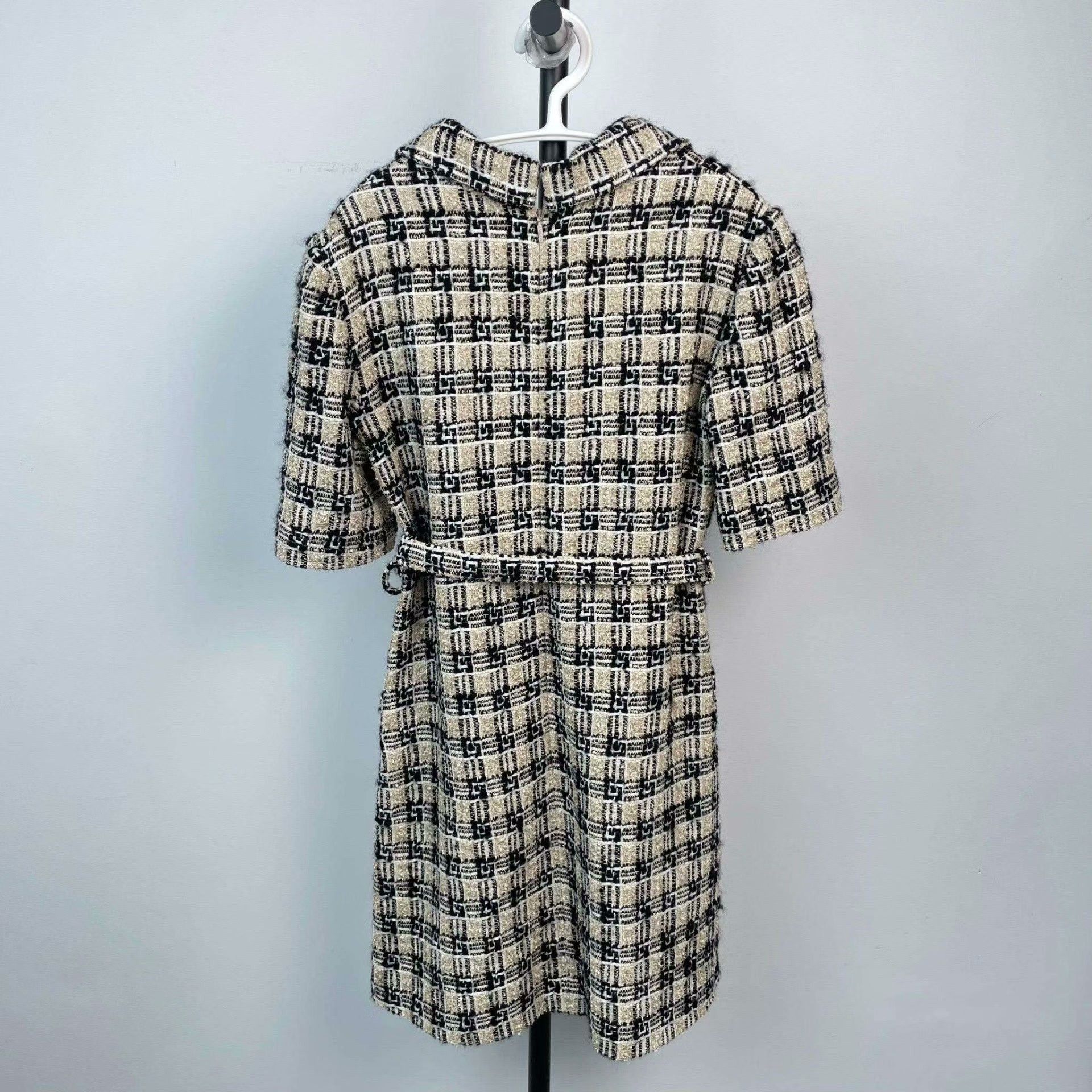 Gucci Gucci Beige Dress 38 Women Size S / US 4 / IT 40 - 2 Thumbnail